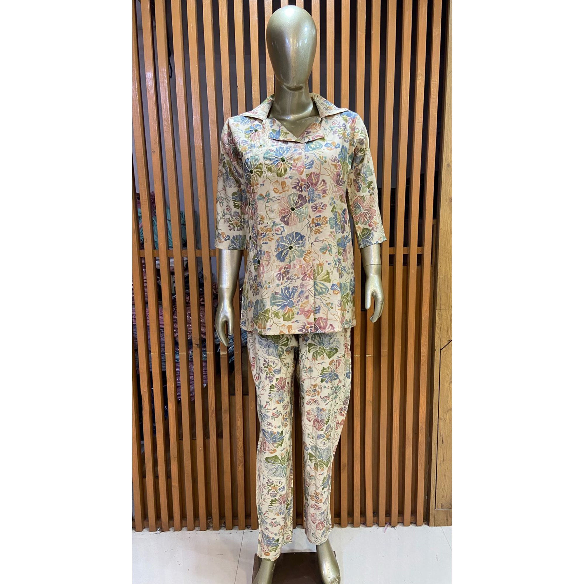 Peachmode Cream Floral Printed Muslin Co Ord Set - view 10
