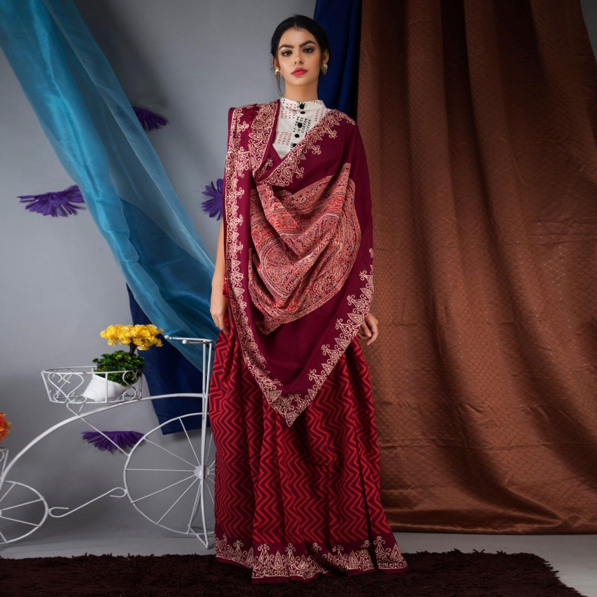 Peachmode Maroon Striped Printed Linen Saree – Women's