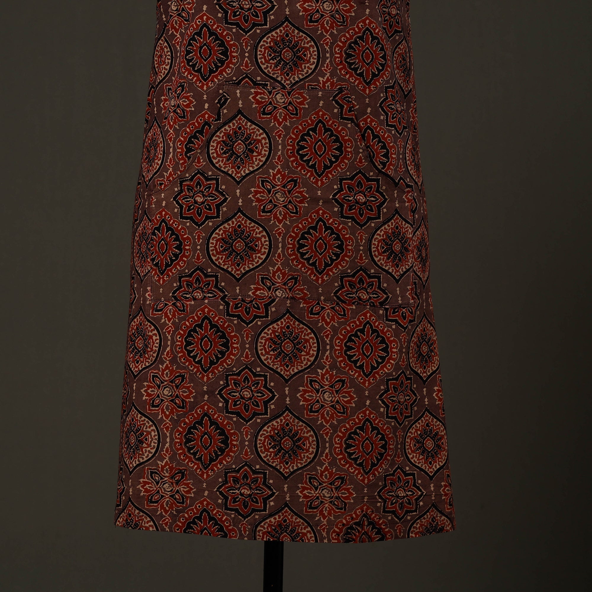 JALPARI Brown - Ajrakh Block Print Cotton Apron with Pocket 79 - view 2