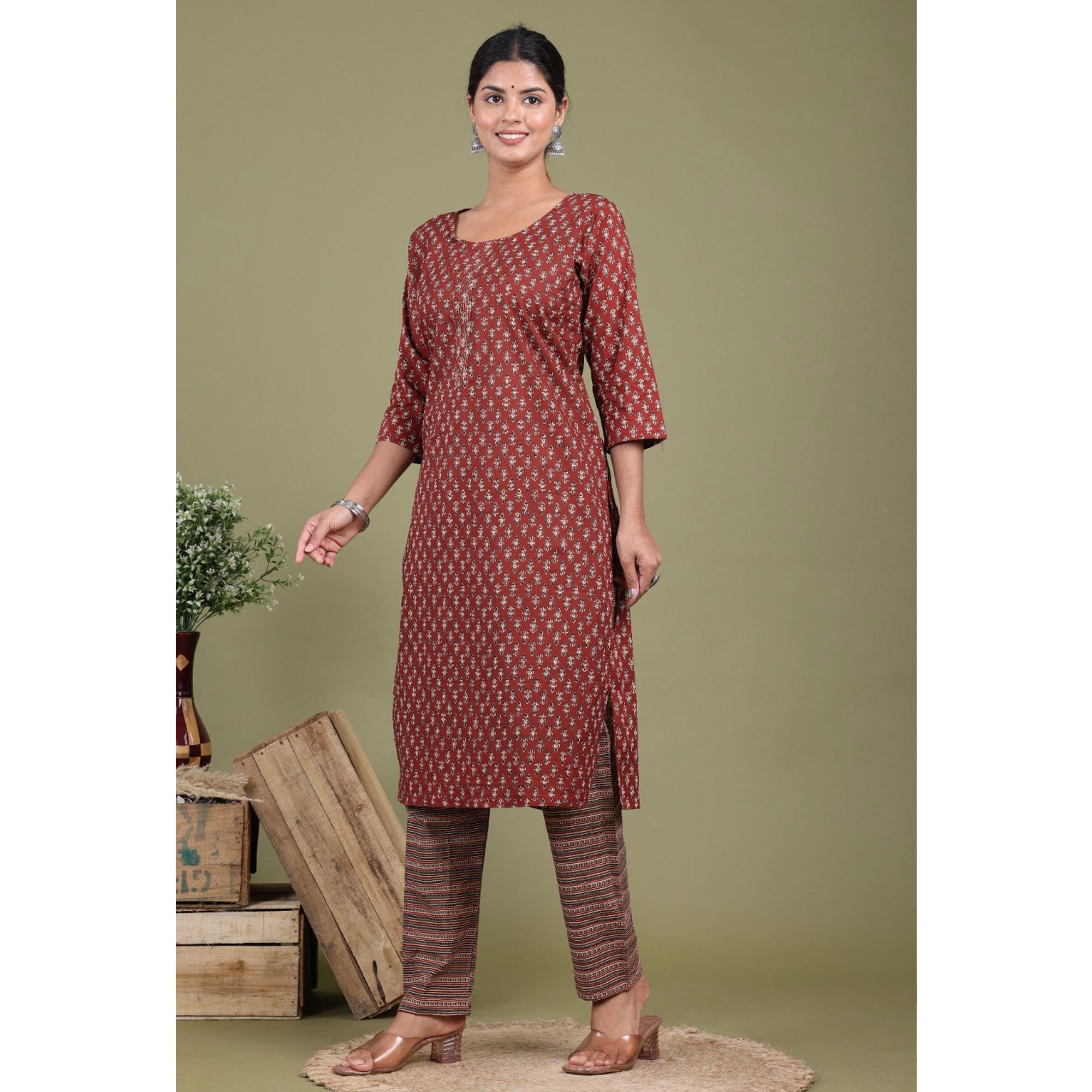 Peachmode Seller Maroon Floral Printed Pure Cotton Suit - view 7