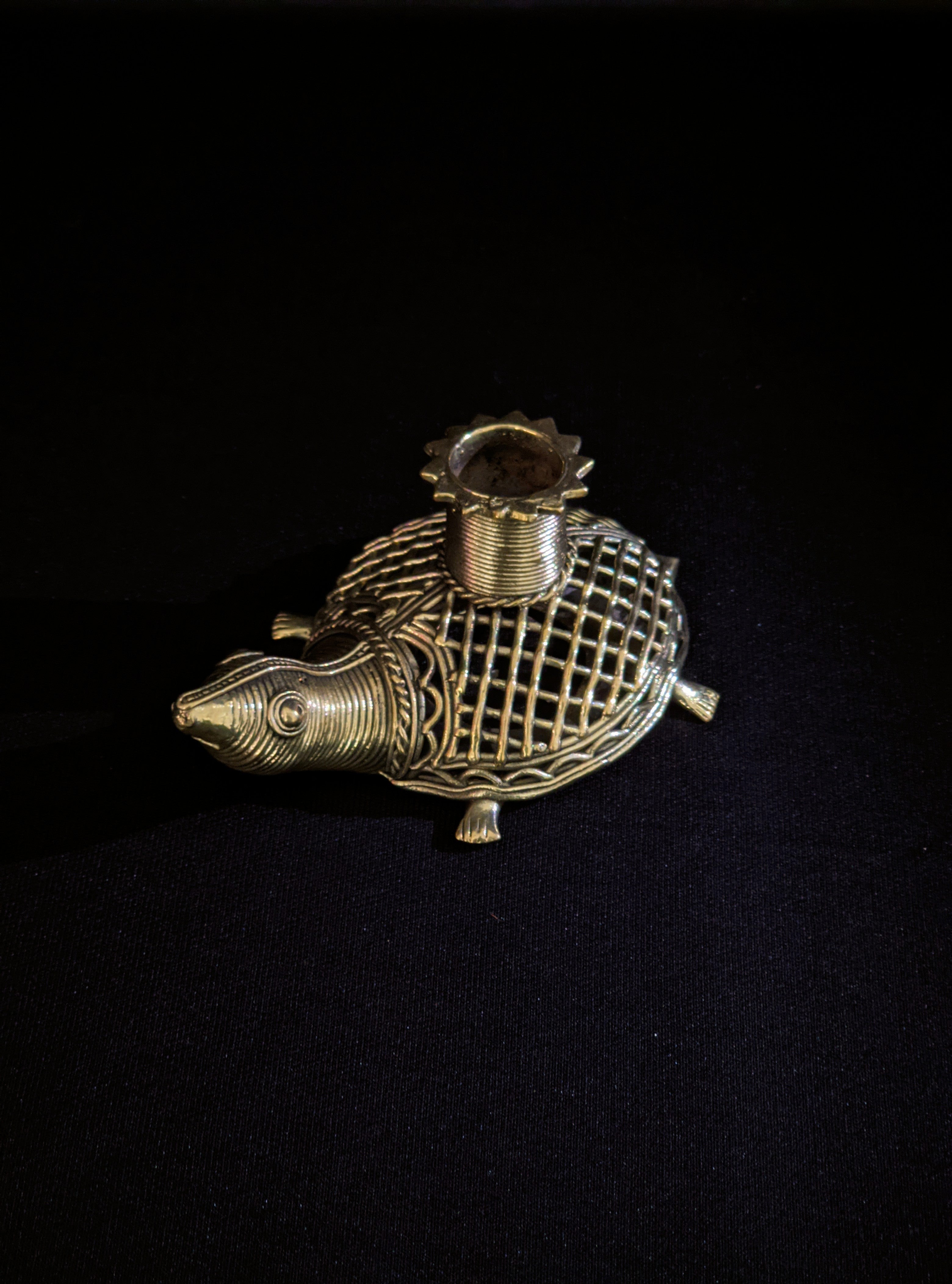 IndianVillèz Dhokra Net Tortoise Candle Stand - view 2