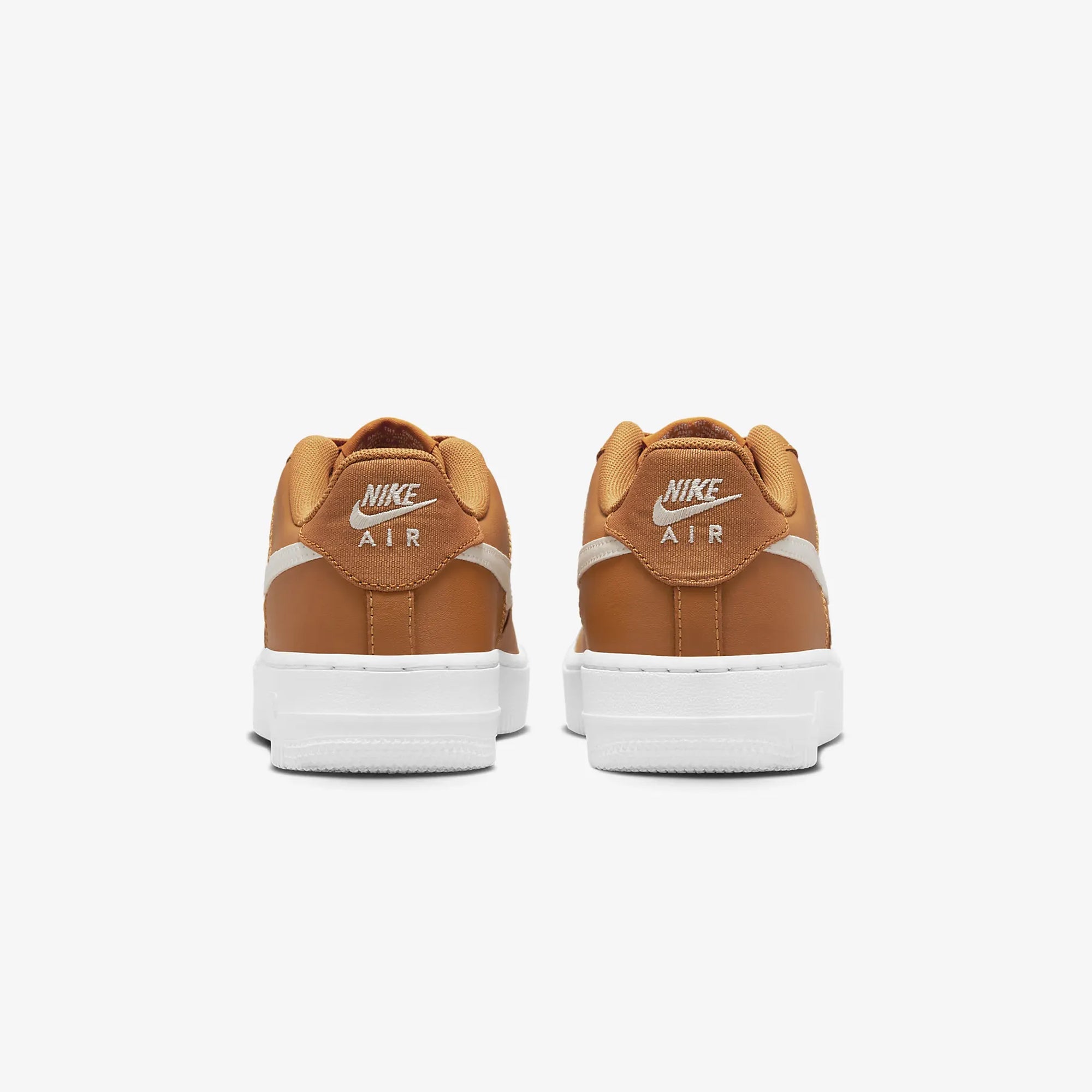 Nike | AIR FORCE 1 LV8 2 { MONARCH/SAIL - view 2