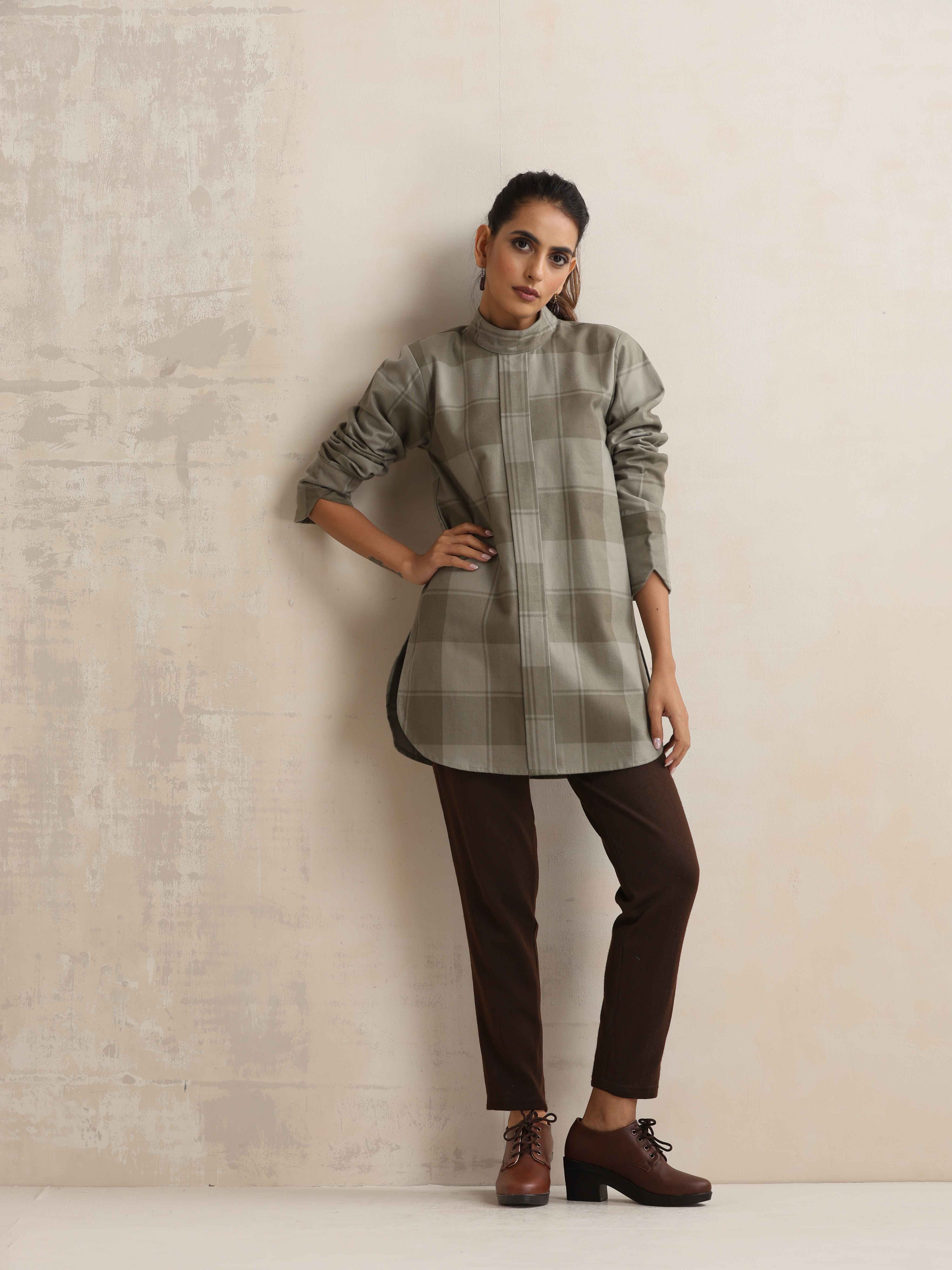 trueBrowns Green Check High Neck Short Kurta - view 10
