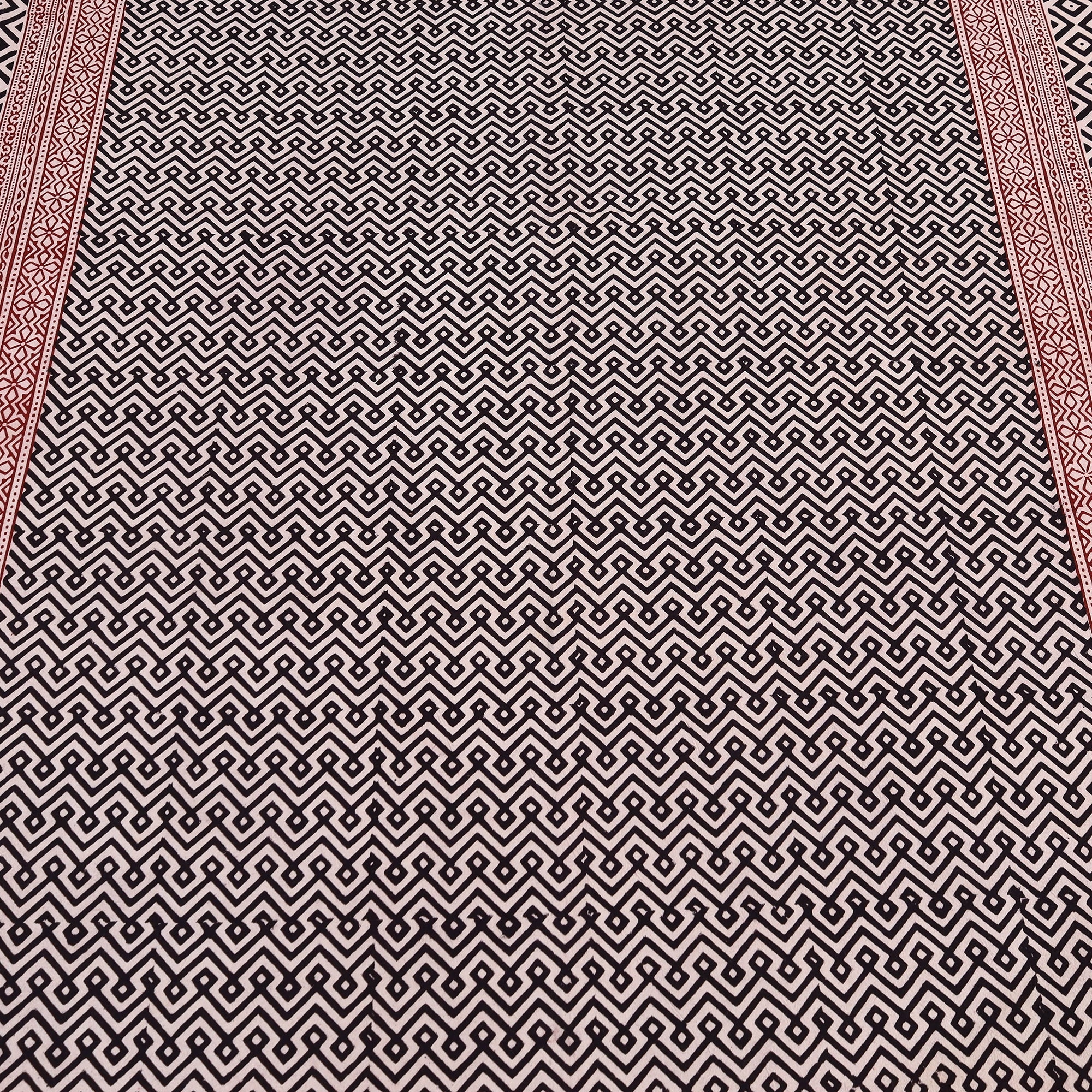 BAGH PRINTS BY ANSHAR FARUKH KHATRI Bagh Block Printed Cotton Double Bed Cover with Pillow Covers (112 x 92 in) - view 4