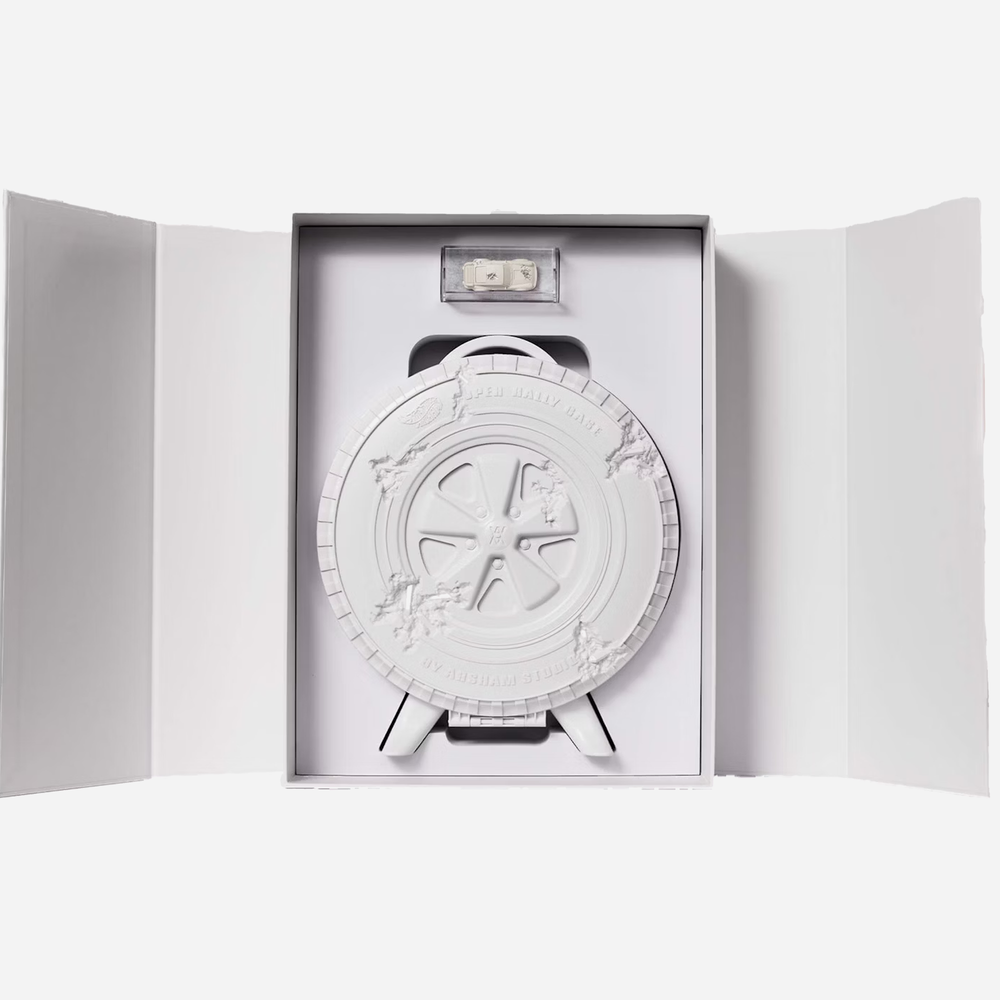 Hot Wheels x Daniel Arsham Eroded Porsche 930 and Rally Case