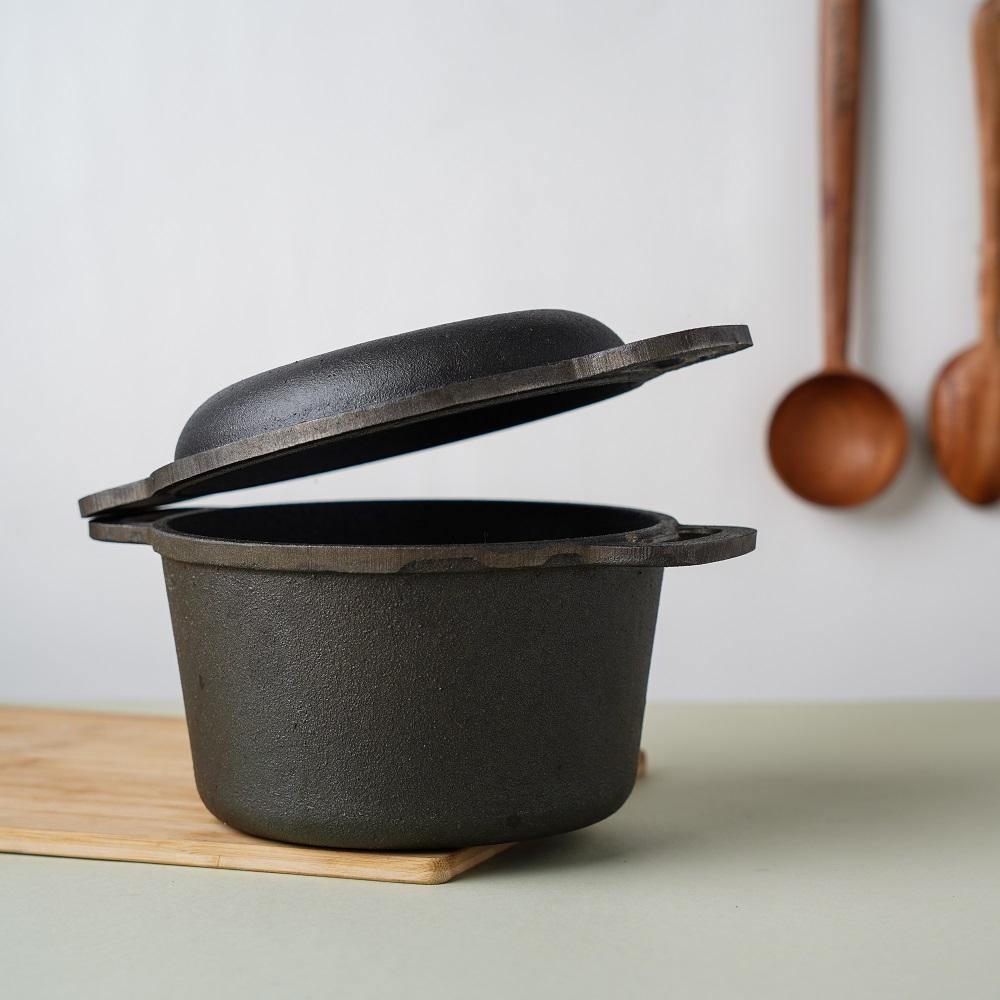 The Indus Valley CASTrong Cast Iron Dutch Oven/ Casserole with Lid,Pre-seasoned, 100% Pure, Toxin-free, Induction, 21.4cm, 3L, 5.5kg