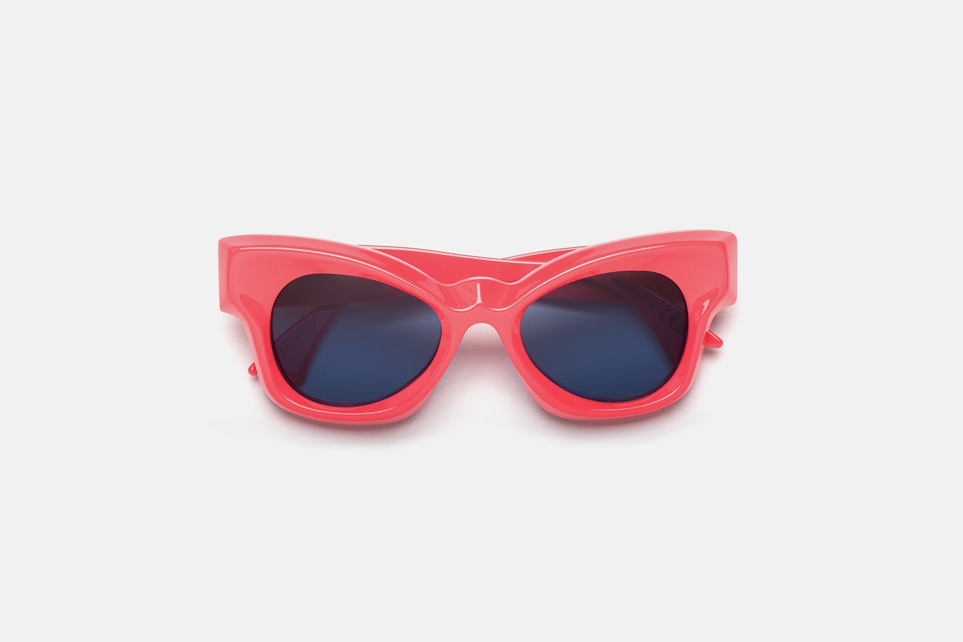 RETROSUPERFUTURE Magneticus Pink