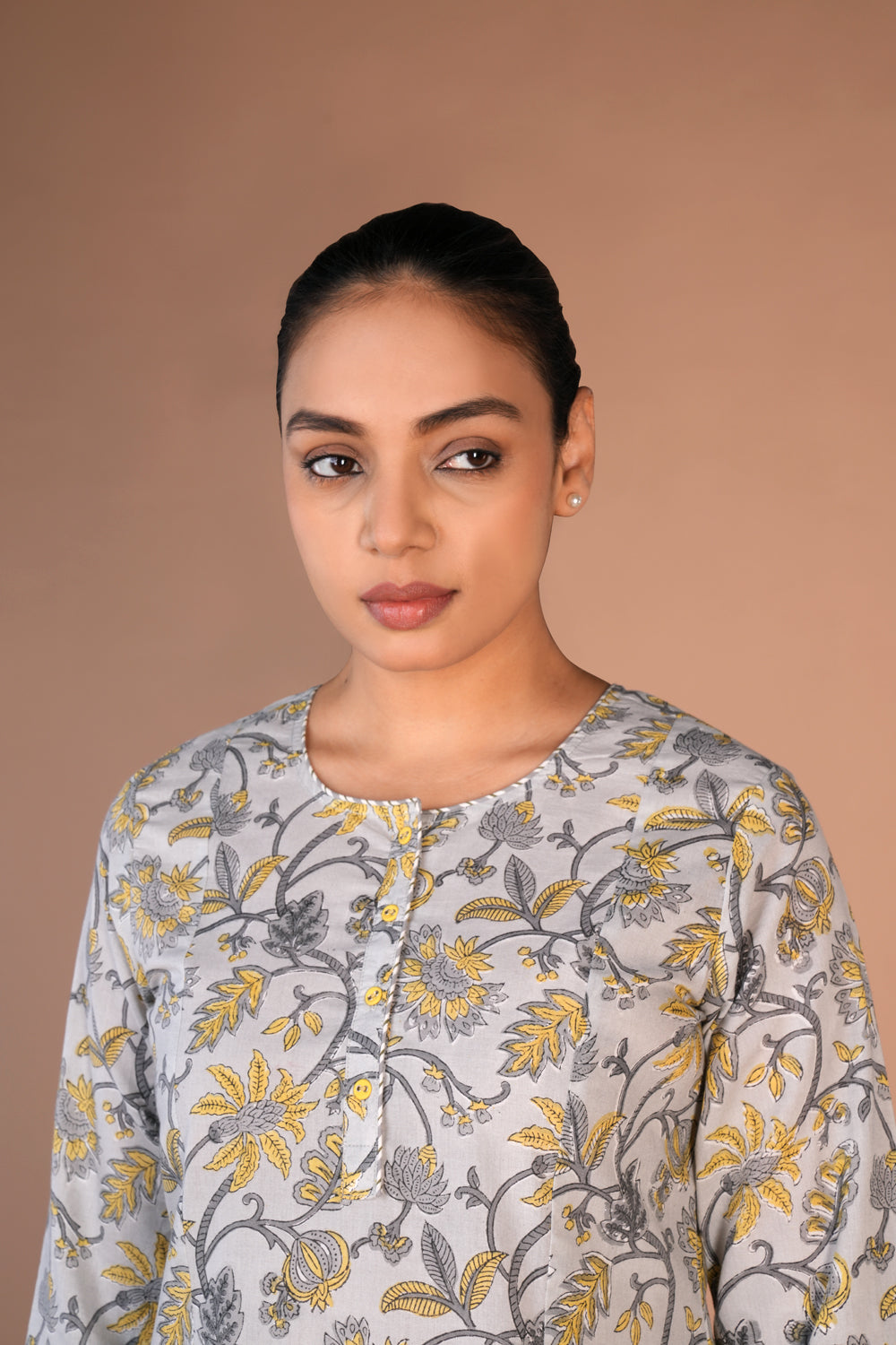 Kalanjali Ethnics Hand block printed cotton kurti - view 7