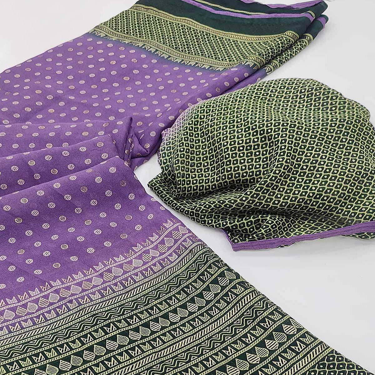 Peachmode Light Purple Foil Printed Georgette Saree - view 2