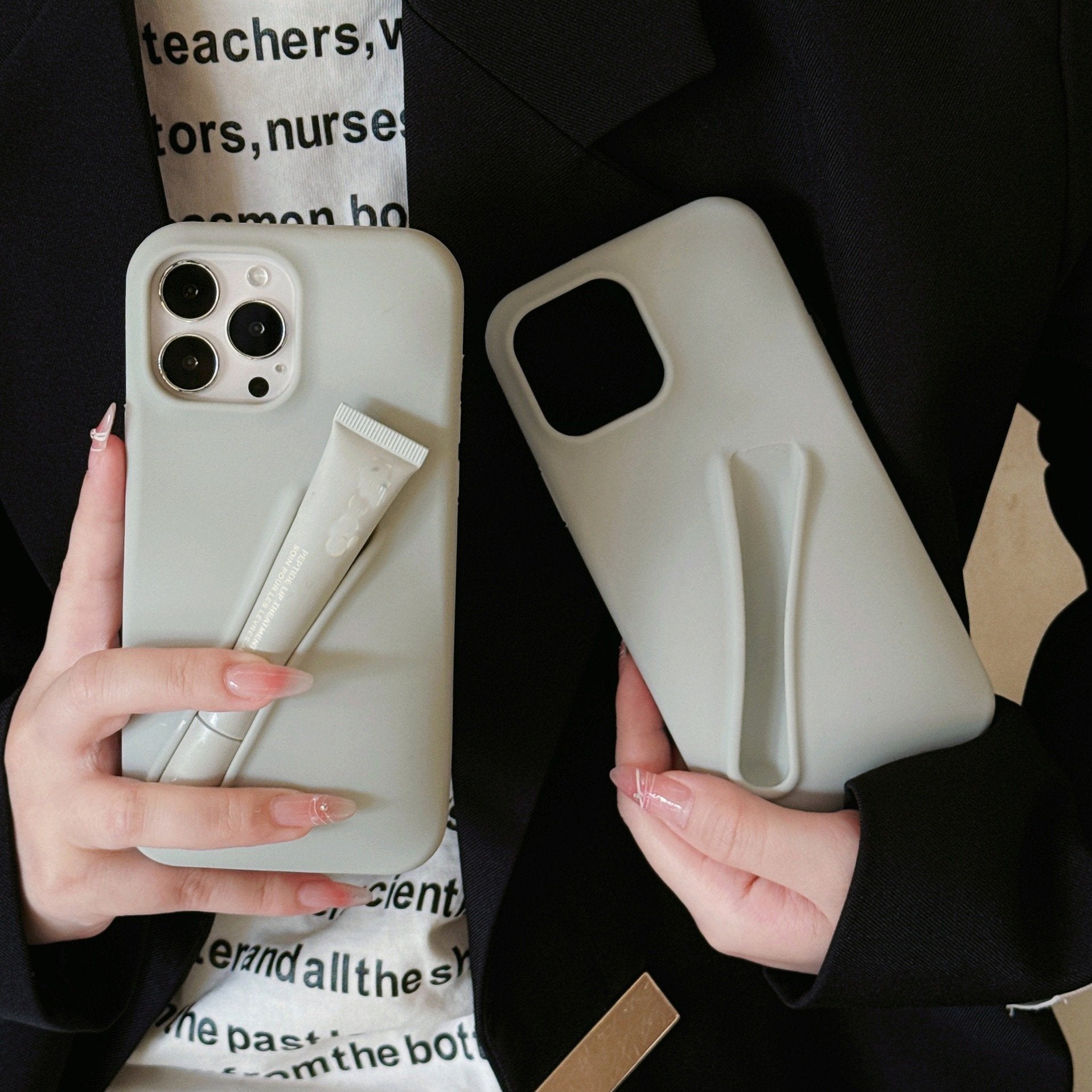 Peeperly Chic Lipstick Holder Essential Case - view 4