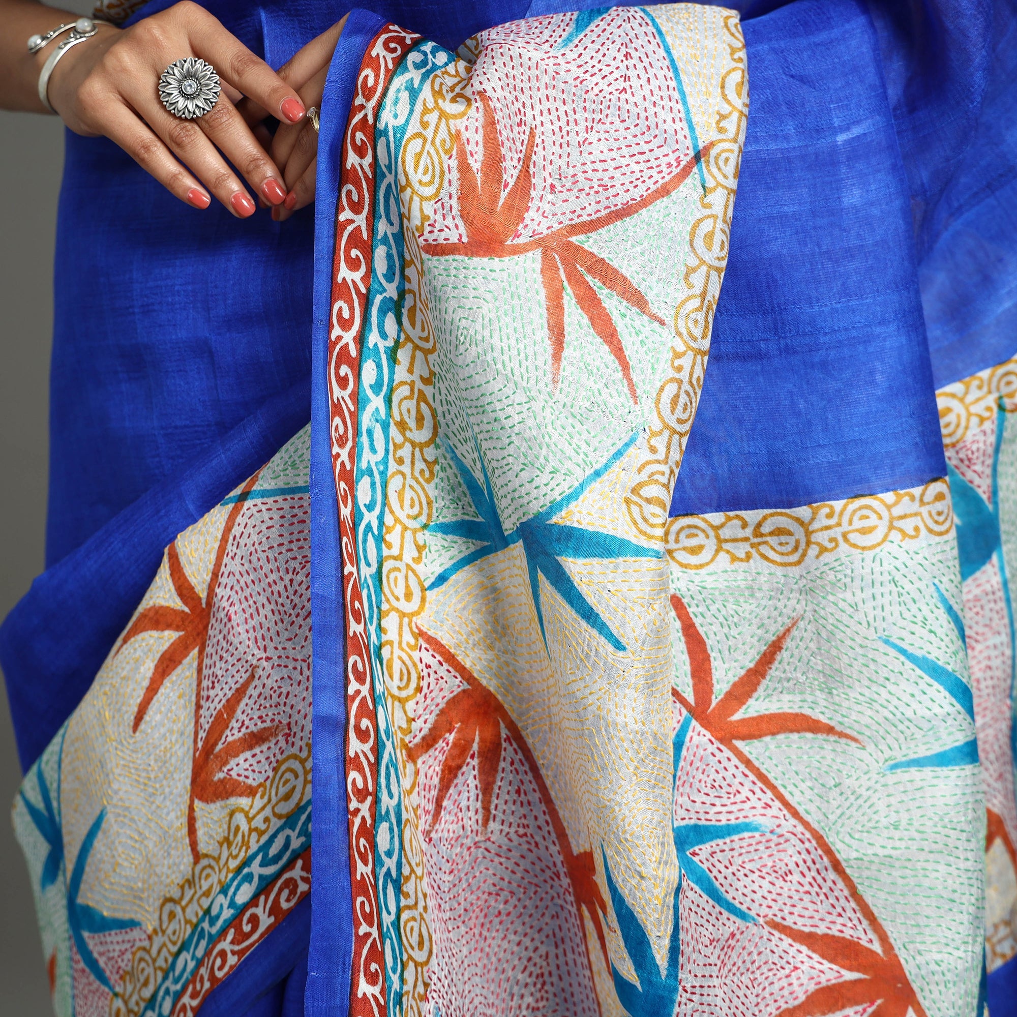 KHUSHBASH - HAPPY LOOM OF EAST Blue - Bengal Kantha Hand Embroidery Block Printed Tussar Silk Handloom Saree - view 5