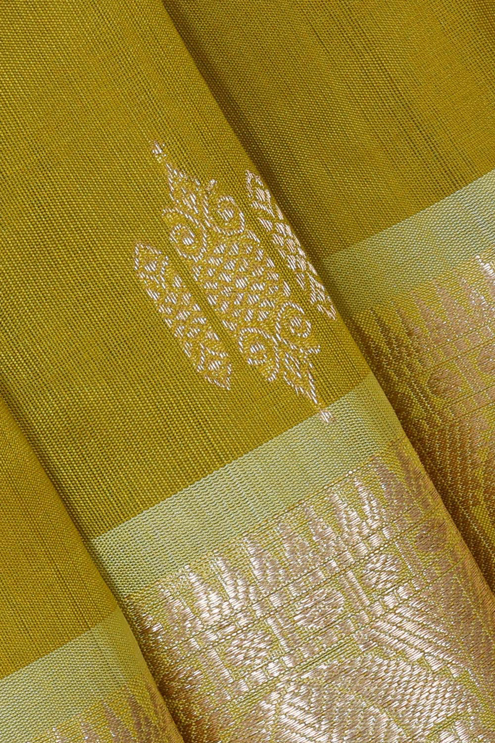 Kalanjali Kanchi Kora Golden Green Brocade Saree - view 2