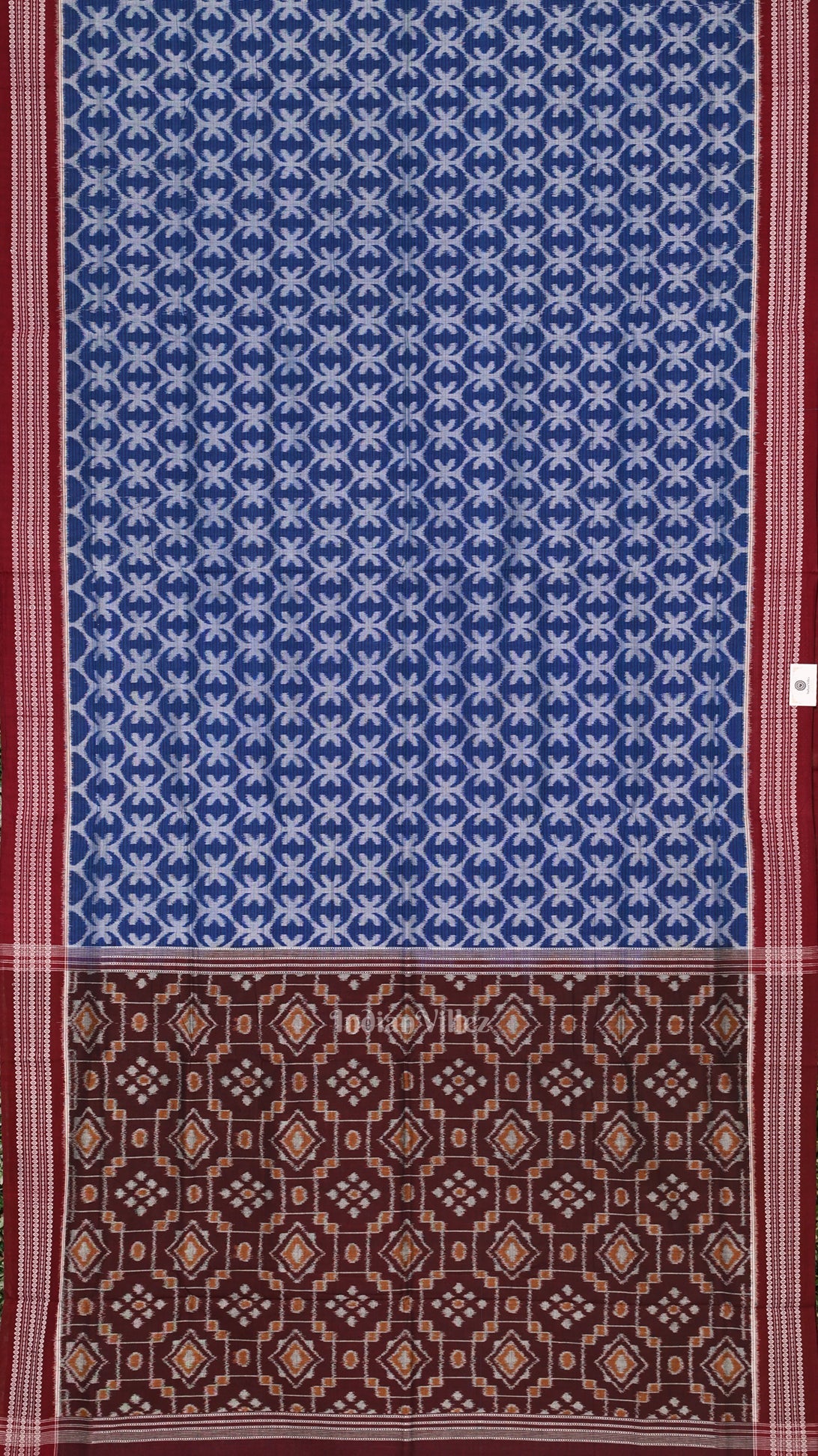 IndianVillèz Blue Maroon Floral Theme Sambalpuri Ikat Cotton Saree