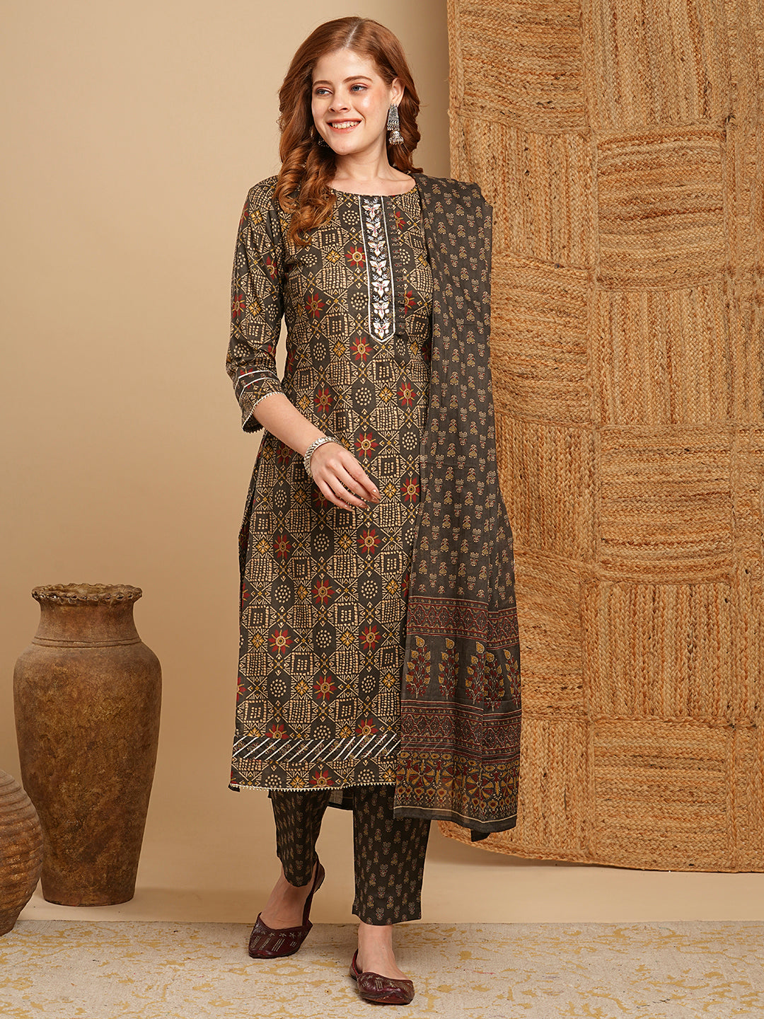 Fashor Ethnic Printed & Embroidered Kurta with Pant & Pure Cotton Dupatta - Grey - view 3
