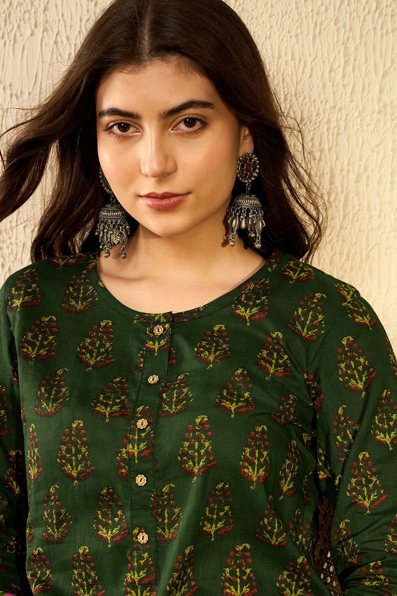 Ahika Green Cotton Blend Ethnic Motifs Printed Regular Tunic VT1297