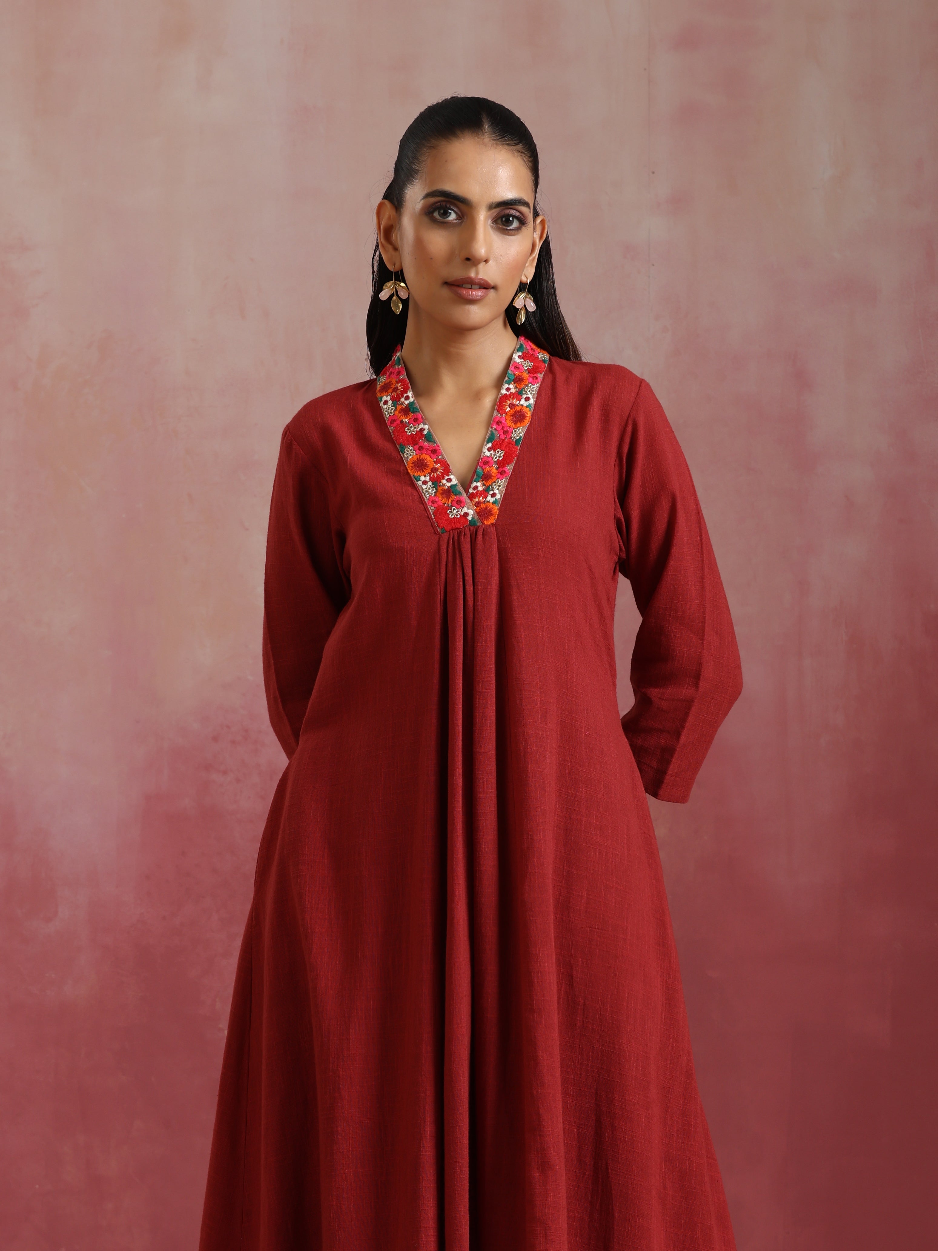 trueBrowns Maroon Cotton Dobby Kurta Set - view 4