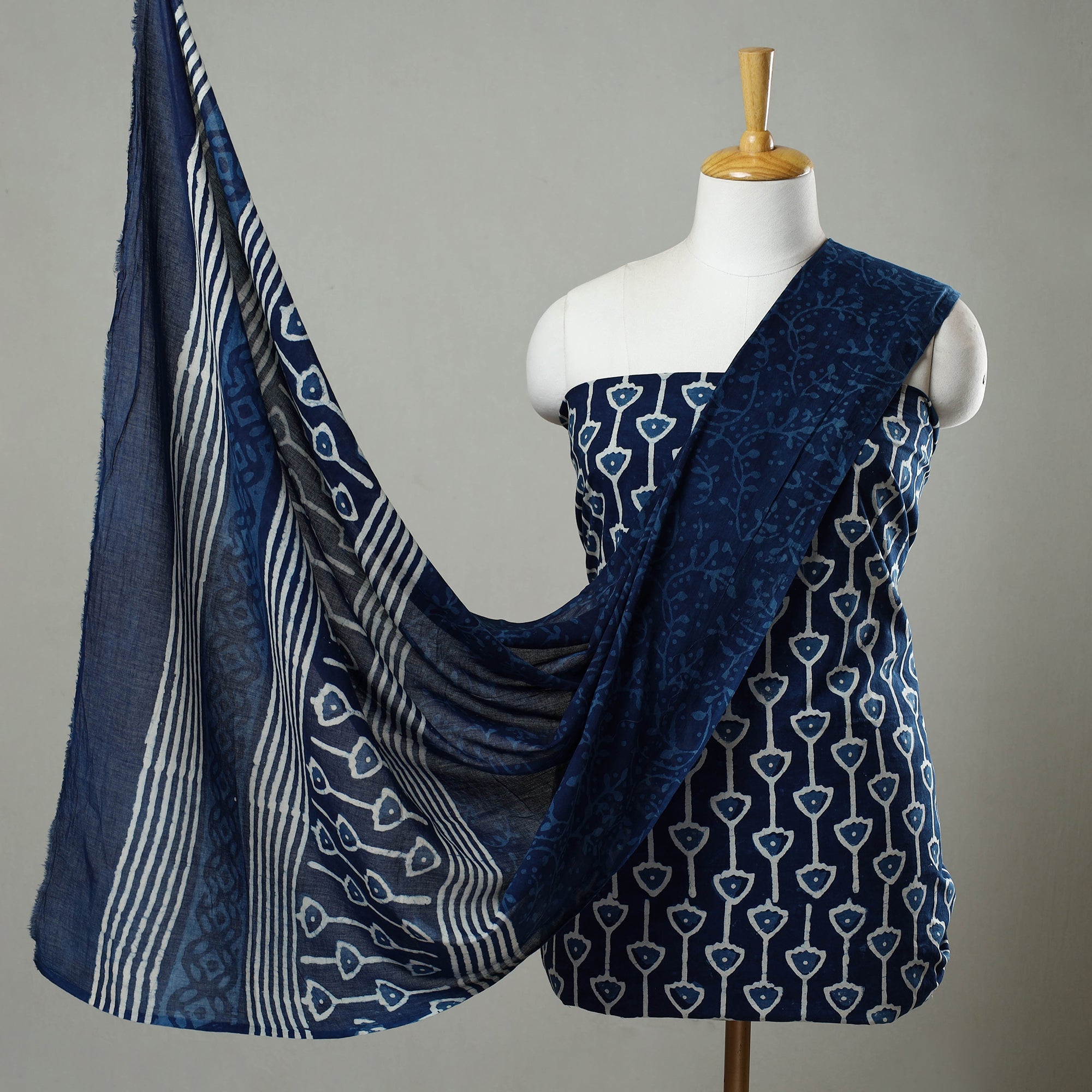 ARTISAN HAND BLOCK PRINTS Blue - 3pc Cotton Indigo Bagru Print Dress Material Set 22