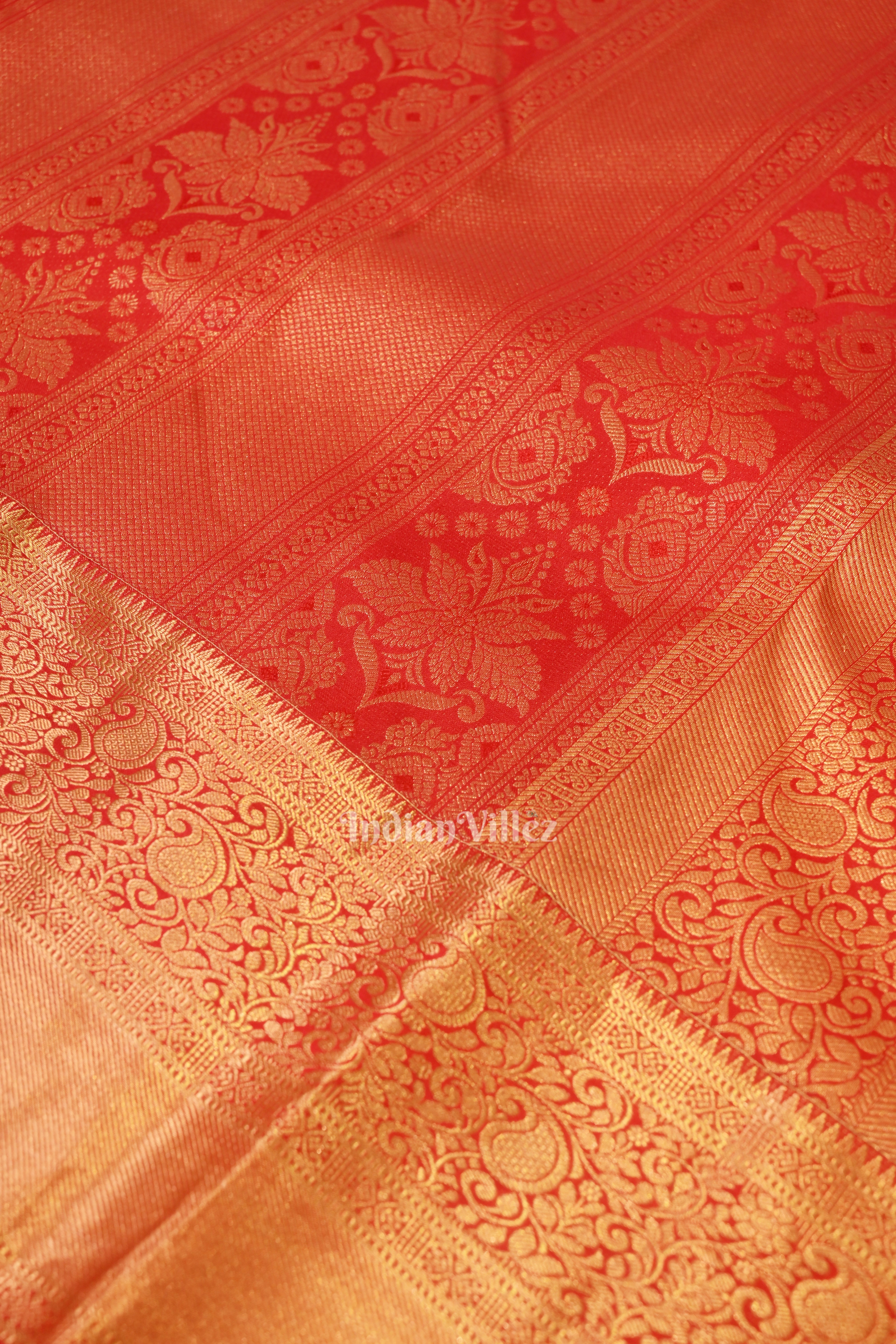 IndianVillèz Red Pure Kanjivaram Silk Saree – Women's - view 3