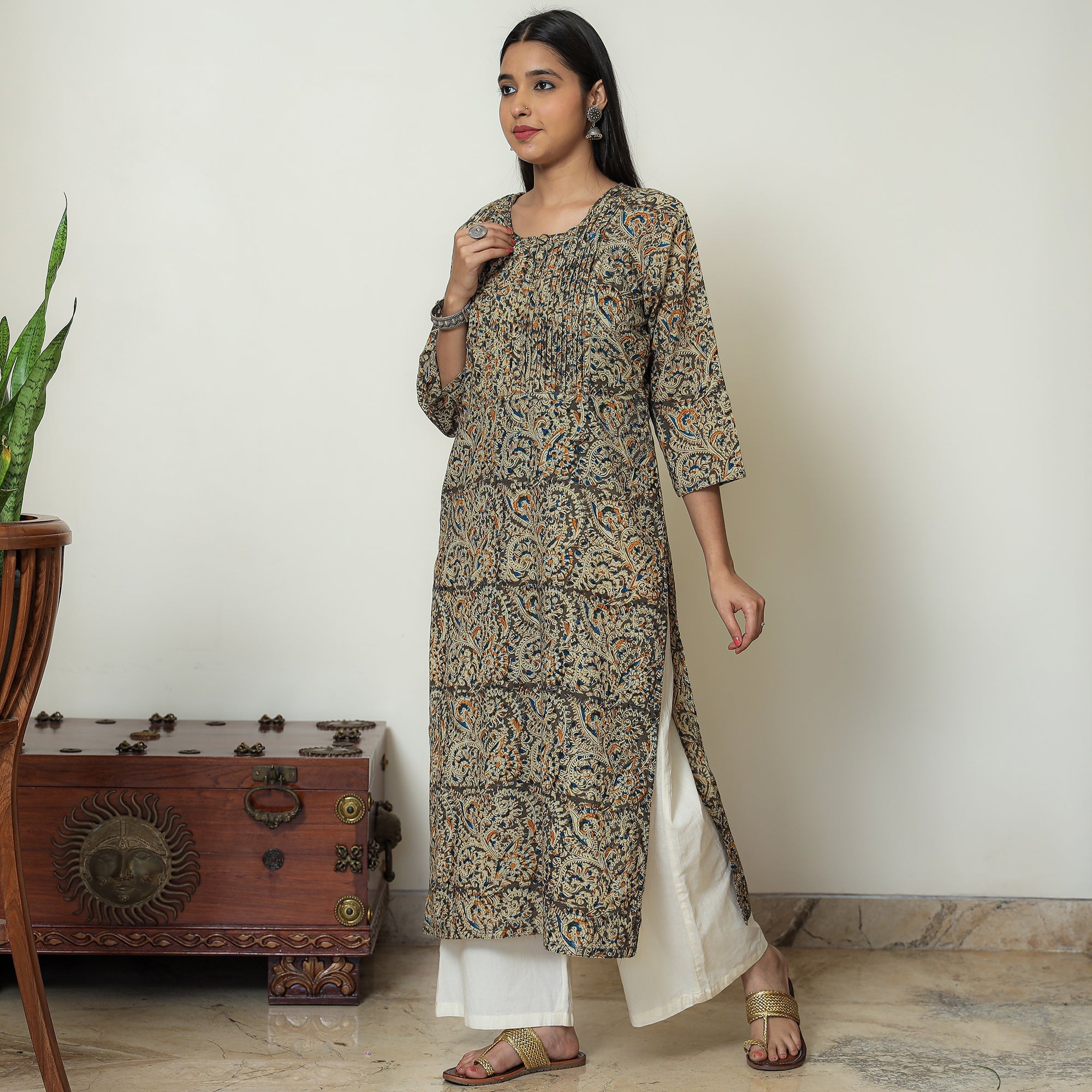 ITOKRI CASUALS Brown - Kalamkari Hand Block Printed Cotton Pintuck Straight Kurta 07 - view 2