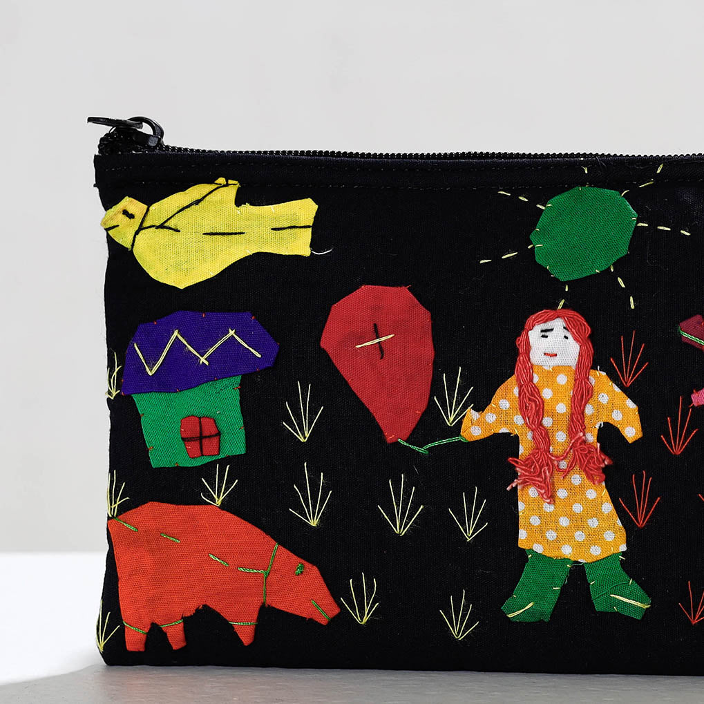 ASHOKA ASSEMBLE - CELEBRATING CRAFTS OF ODISHA Black - Pipli Applique Work Cotton Cosmetic Pouch - view 2