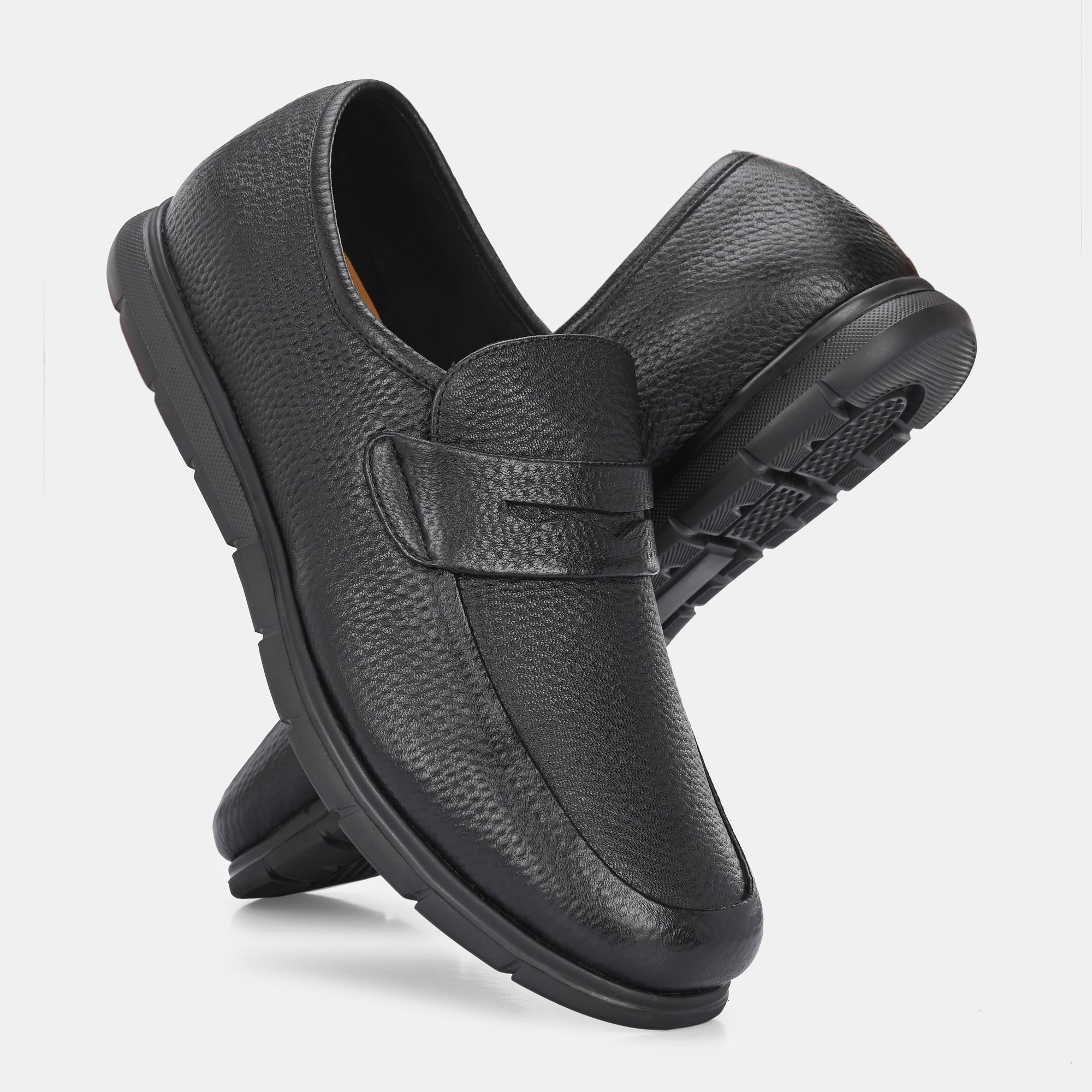 Pashmina Leather Loafers by Lafattio – Black