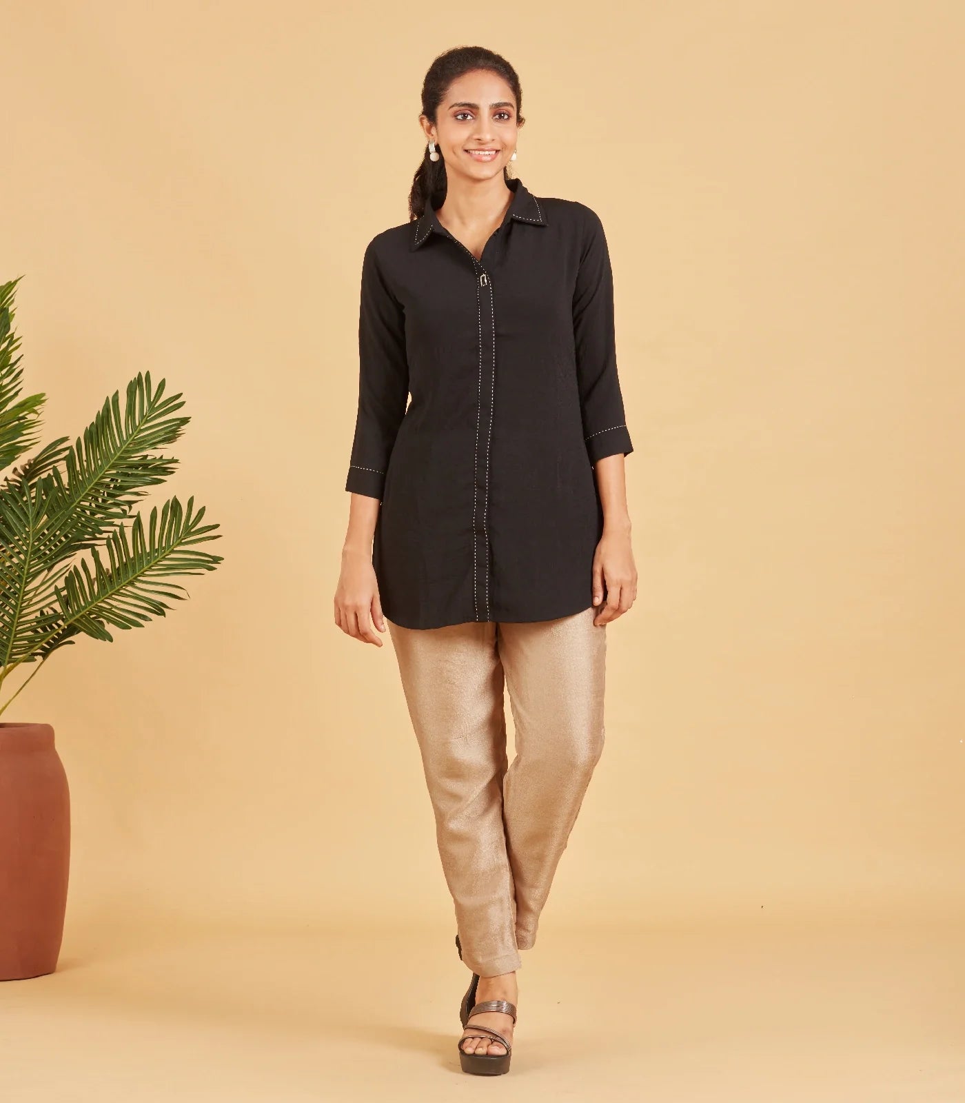 RmKV Formal Black Short Top