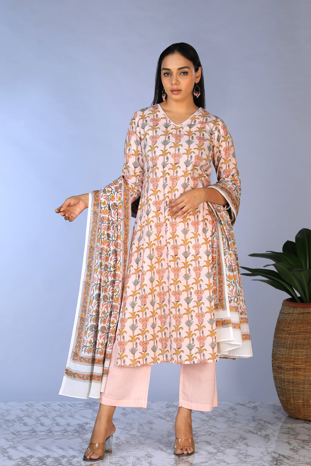 Kalanjali Ethnics Handblock printed kurti ,pants and dupatta set - view 4
