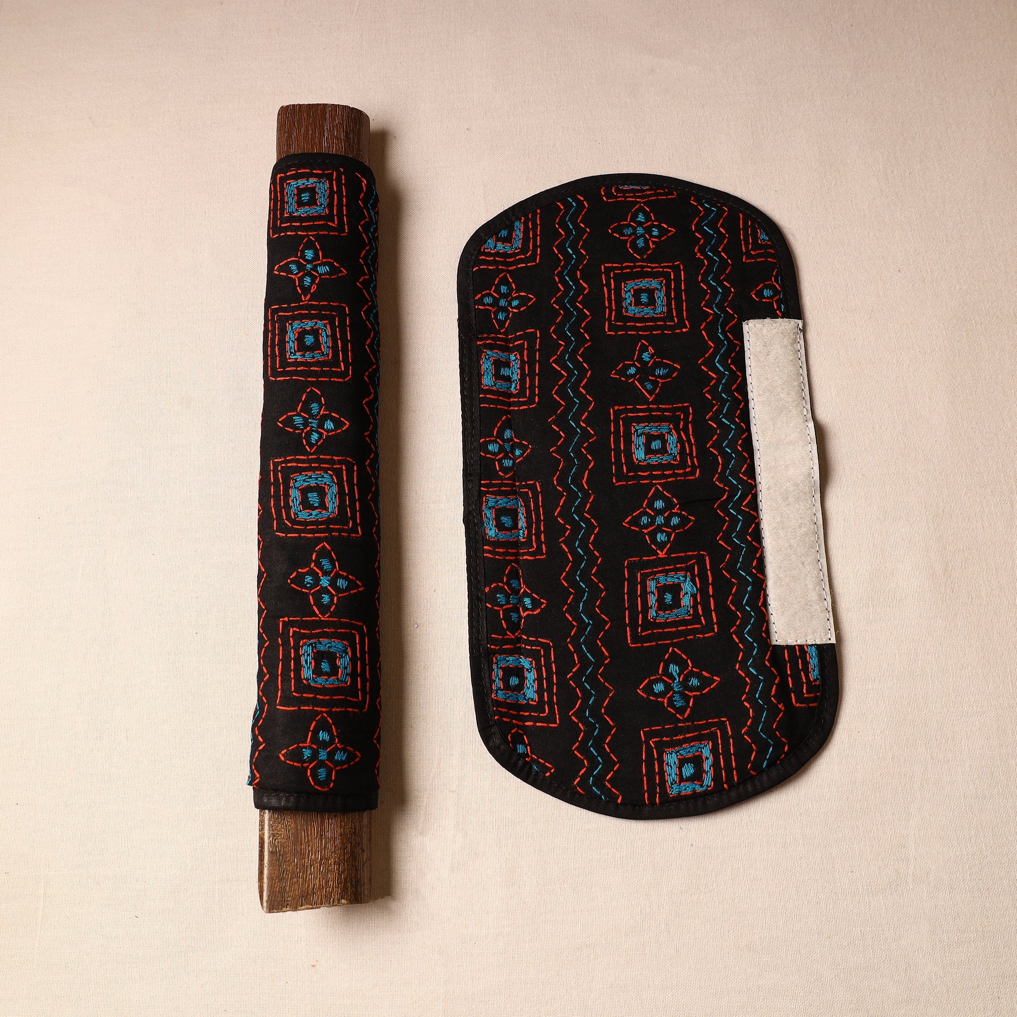 ASALKAAR Black - Bengal Kantha Work Handmade Fridge Handle Cover (Set of 2) 25
