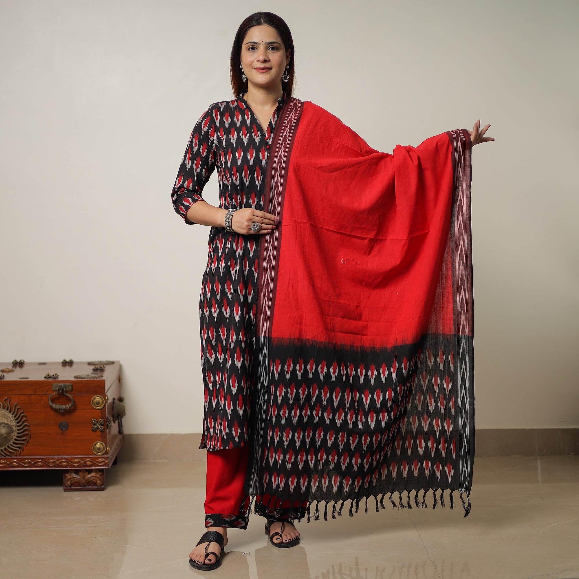 ITOKRI CASUALS Black - Pochampally Ikat Weave Cotton Kurta with Palazzo & Dupatta Set 12 - view 2