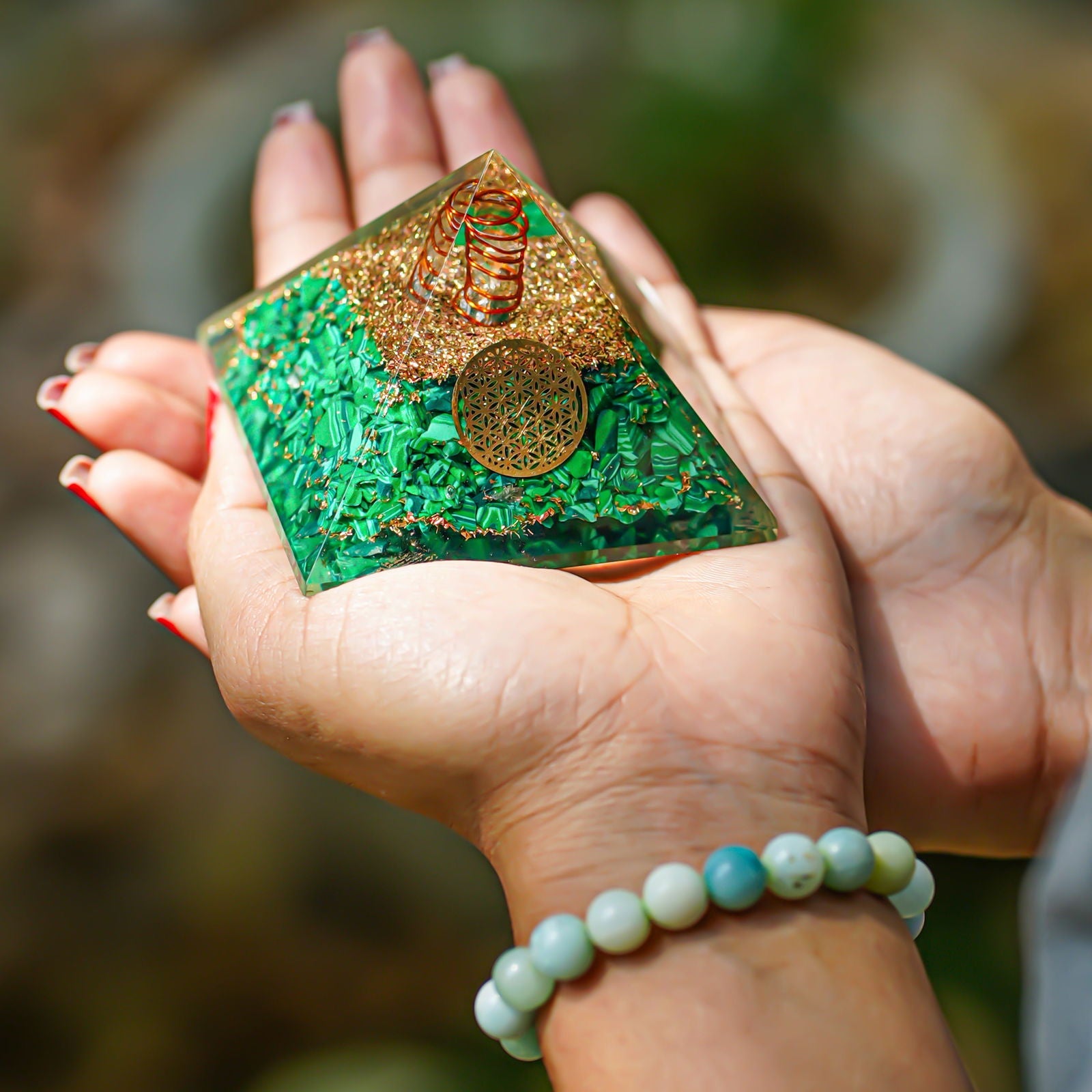 Gemsmantra Malachite Pyramid