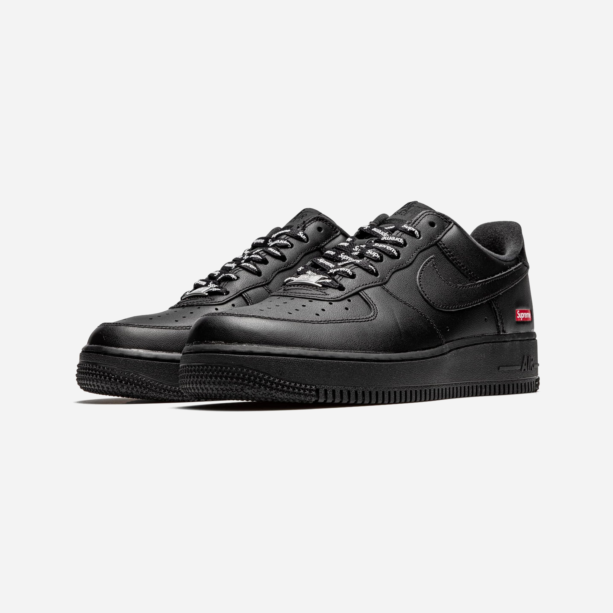 Nike Air Force 1 Low Supreme Black - view 2