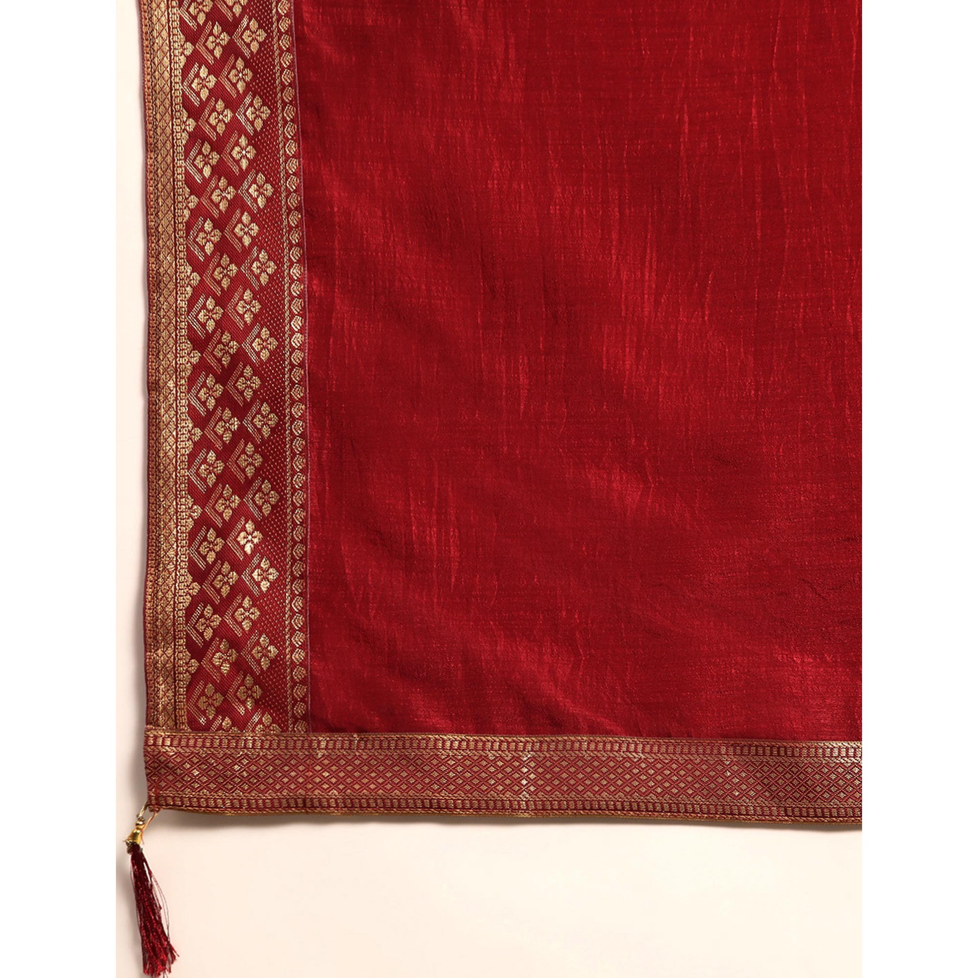 Peachmode Maroon Solid Vichitra Silk Saree With Zari Border - view 5