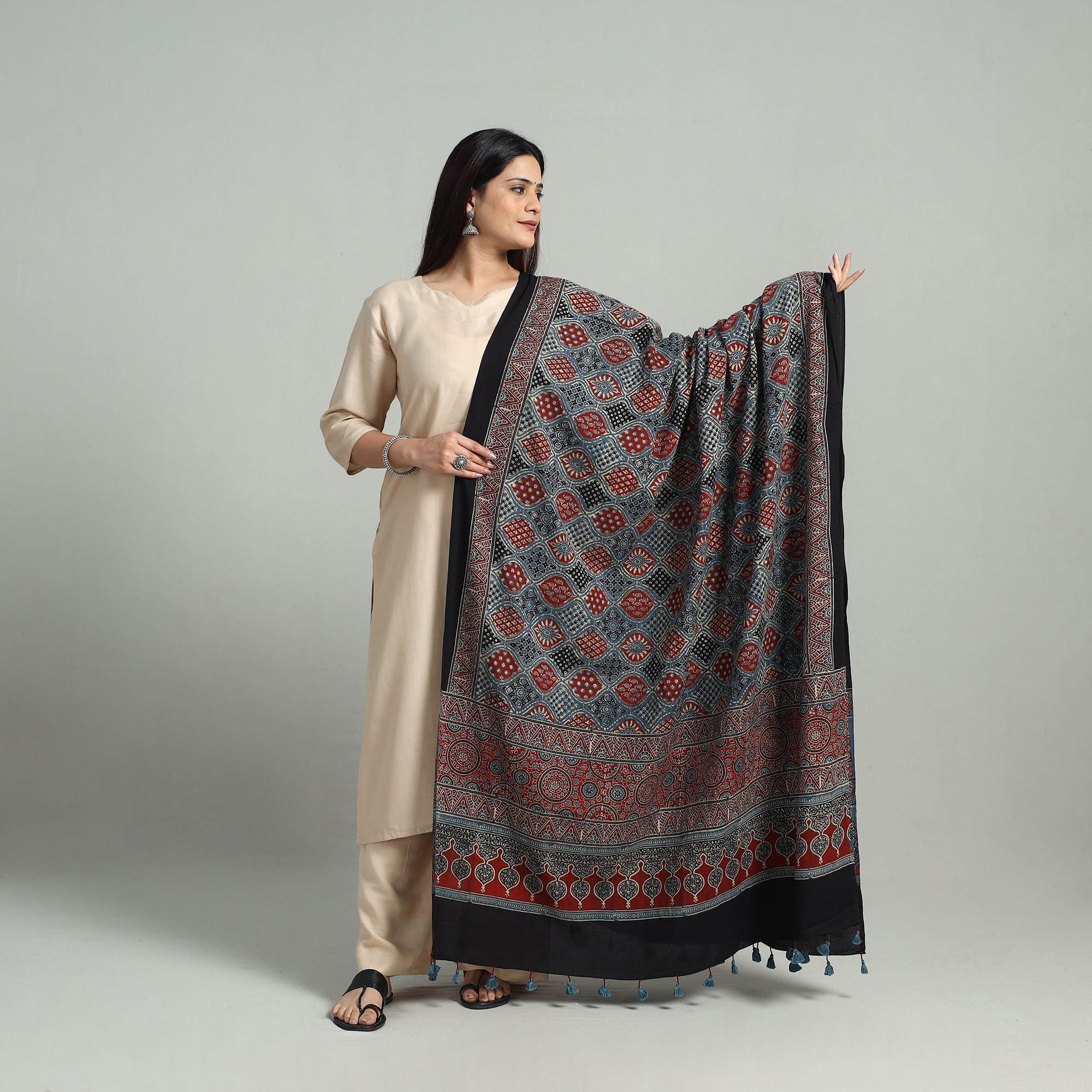 AJRAKH BY SUFIYAN ISMAIL KHATRI Blue - Hand Block Printed Cotton Ajrakh Dupatta 01