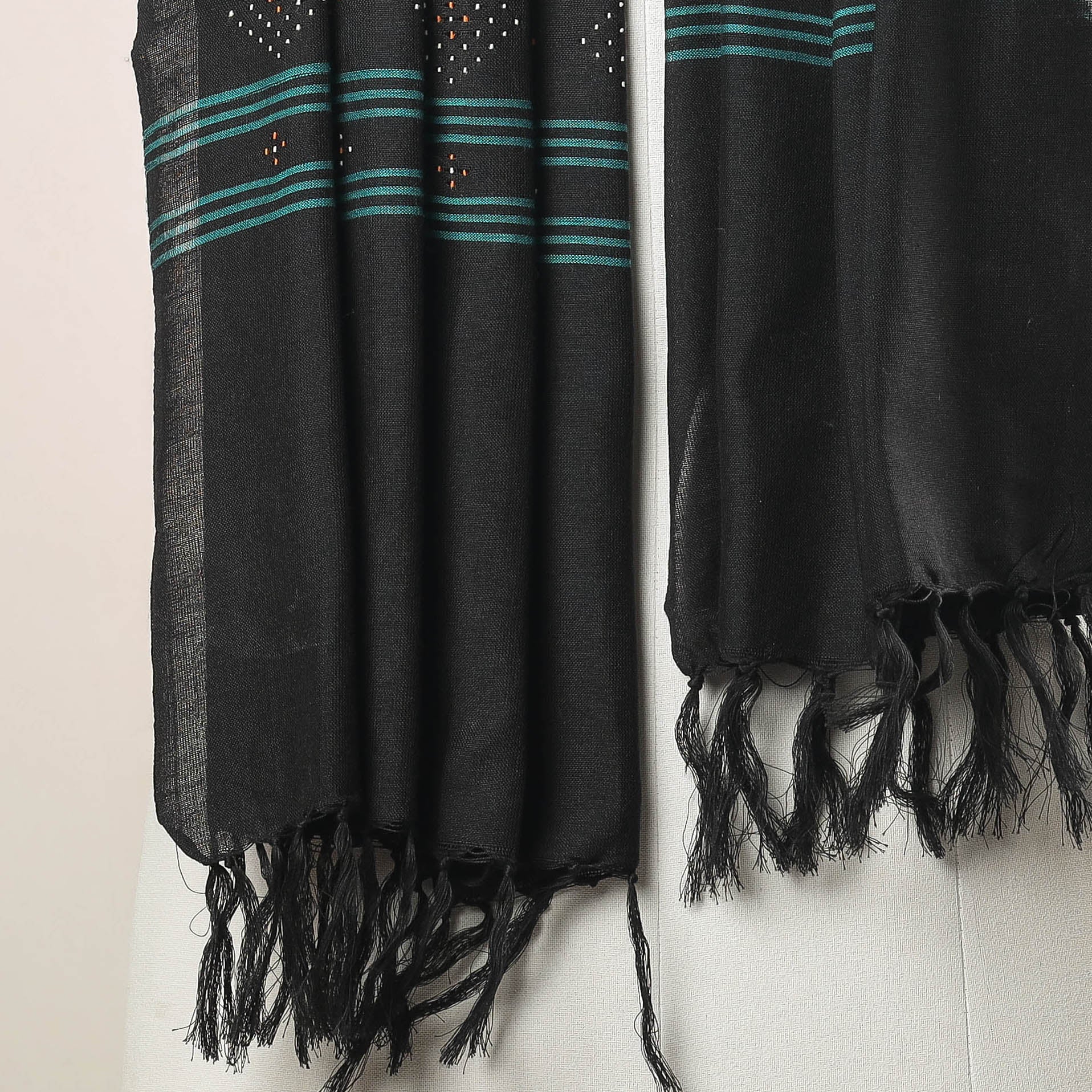 KACHCHH JI CHHAAP Black - Tangaliya Work Handwoven Cotton Stole with Tassels - view 3