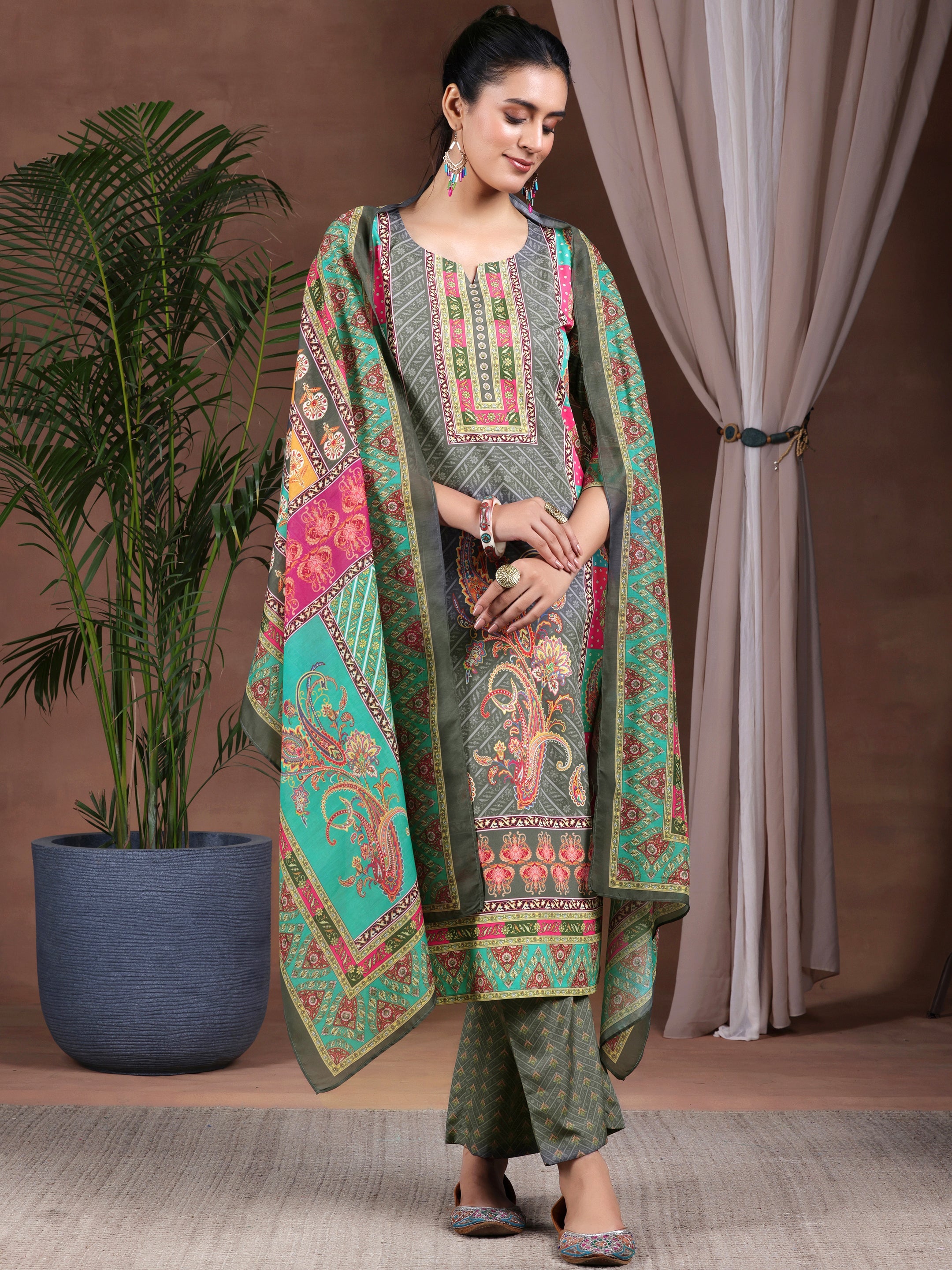 Libas Grey Printed Poly Crepe Straight Suit With Dupatta