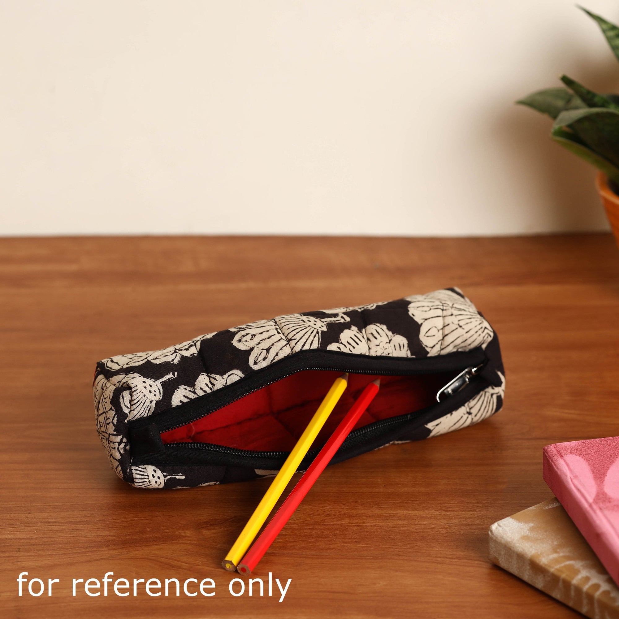 NOORI BAZAR Black - Handmade Quilted Cotton Pencil Pouch 11 - view 3