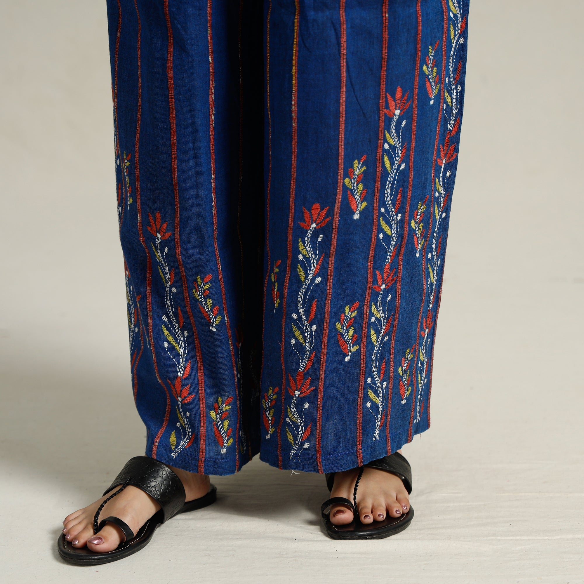 ASALKAAR Blue - Bengal Khesh Weaving Kantha Embroidery Cotton Palazzo 68 - view 4