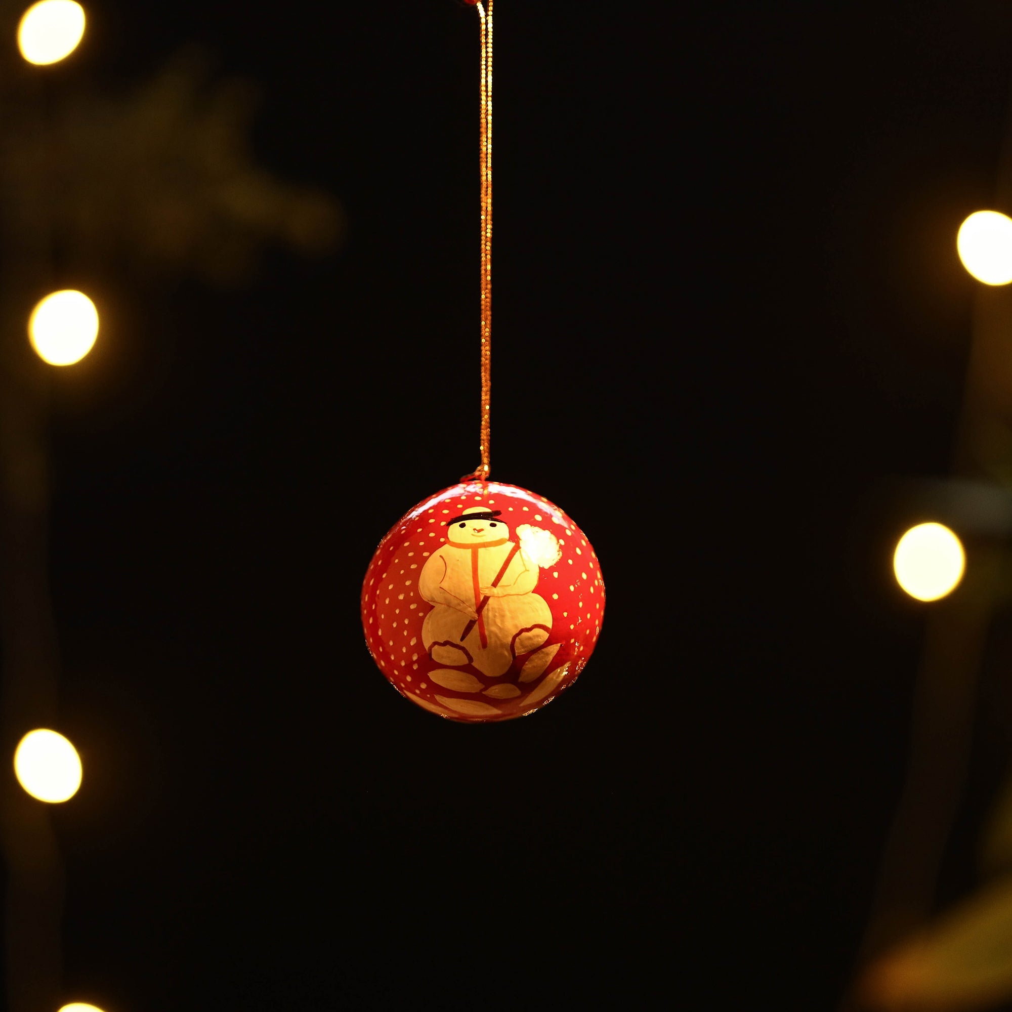 ZAHID HUSSAIN BHAT Ball - Kashmir Handpainted Christmas Decor Ornament