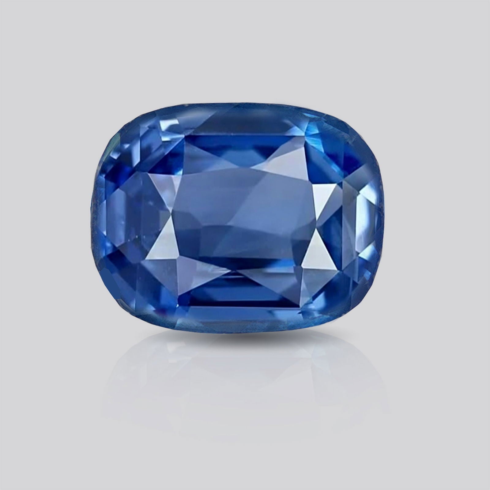 Gemsmantra Blue Sapphire (3.63 Ratti, 3.3 Carat)