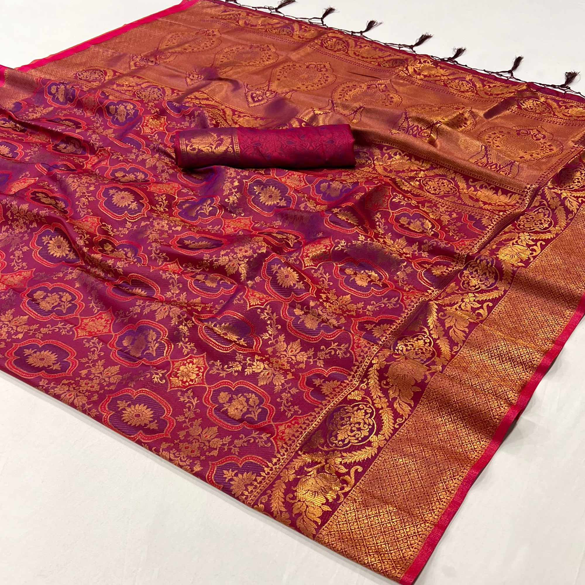 Peachmode Magenta Zari Weaving Art Silk Saree With Tassels