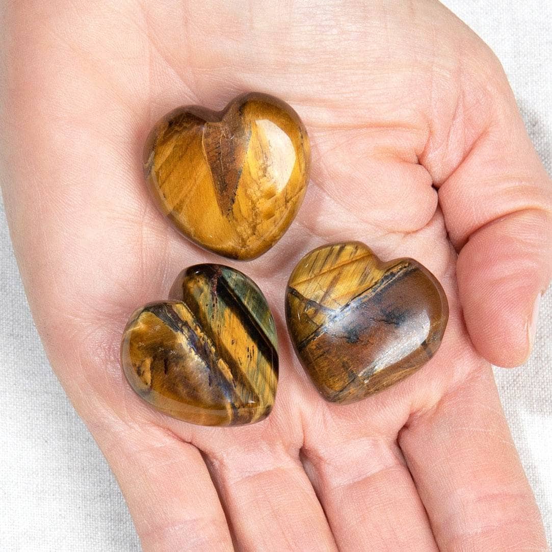 Tiny Rituals Tiger Eye Mini Heart Set - view 2