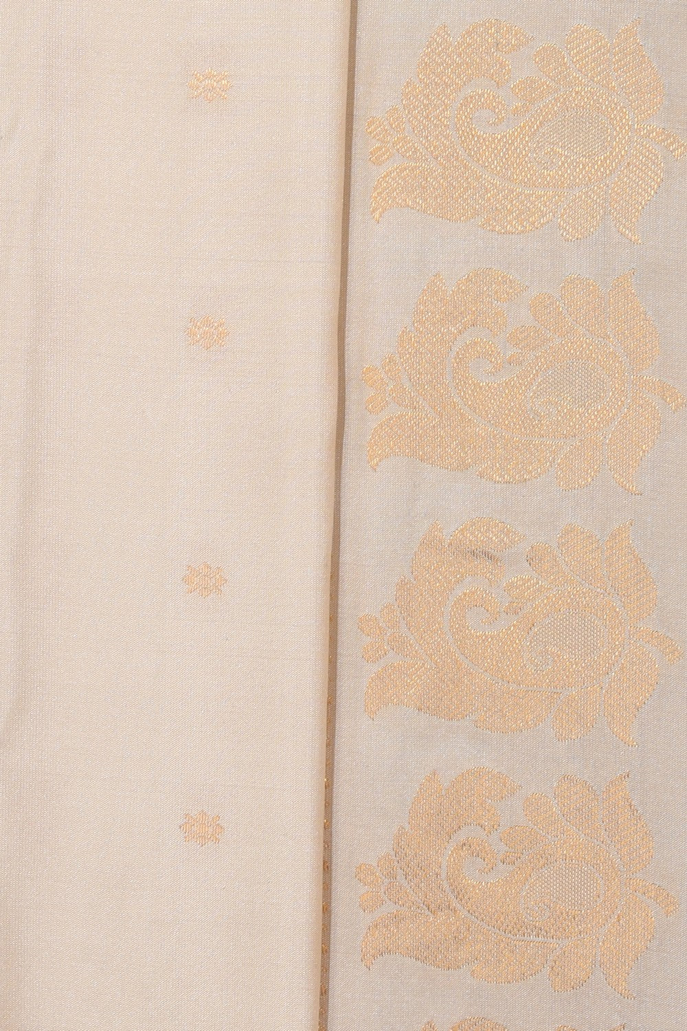 Kalanjali Gadwal Silk Off-White Saree – Women's - view 2