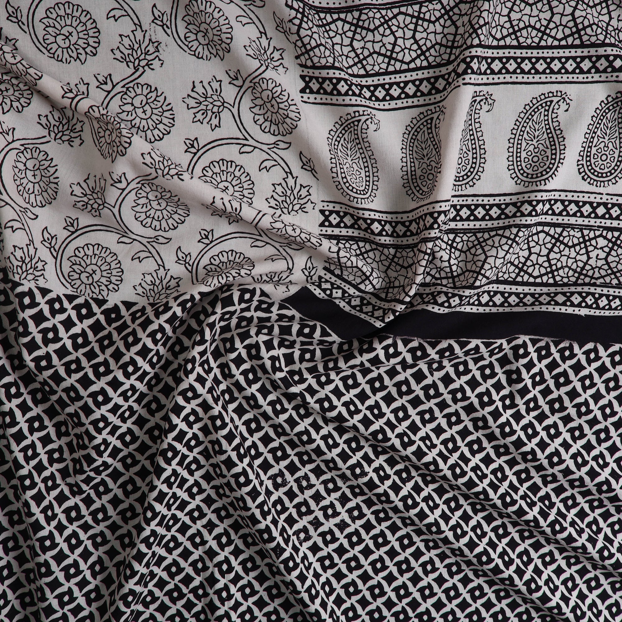 BAGH PRINTS BY MOHAMMED BILAL KHATRI Black - Natural Dyed Cotton Bagh Print Kurta Material (2.2m) 25 - view 2