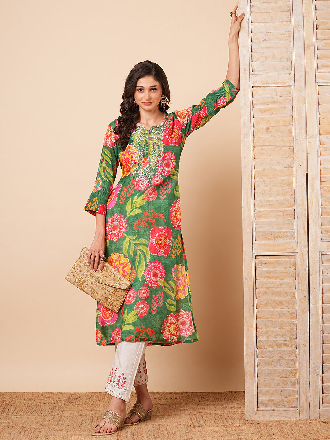 Fashor Abstract Floral Printed & Embroidered Straight Fit Kurta - Green