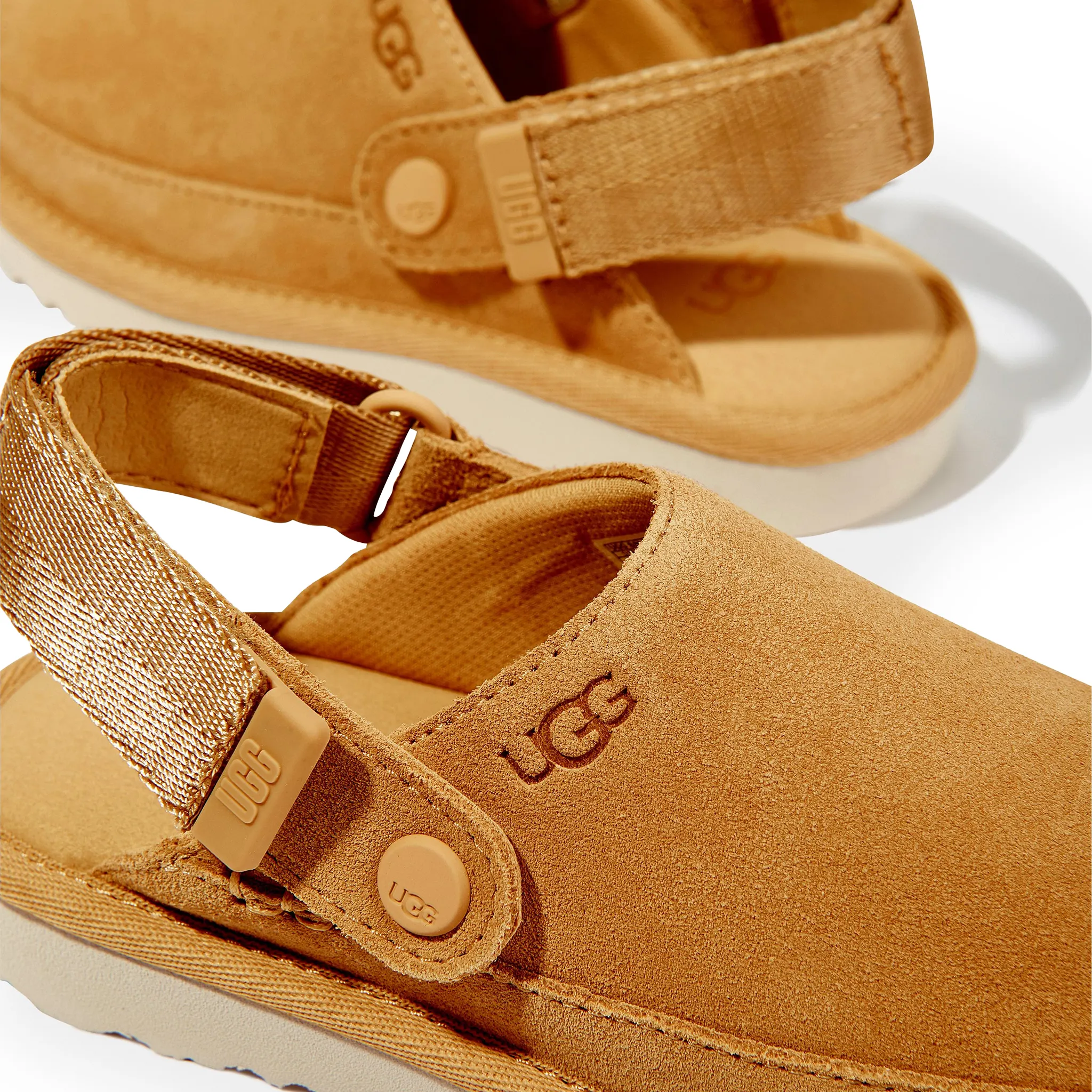 UGG Goldenstar Girls Brown Clogs - view 4
