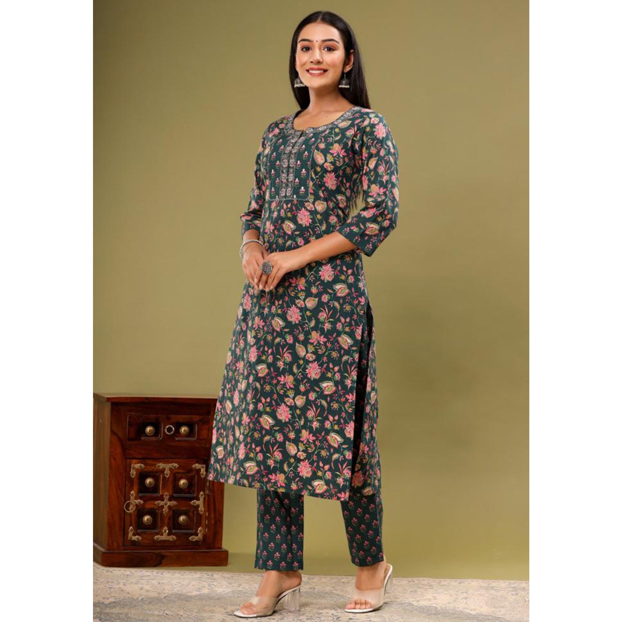 BlackTree green-floral-printed-pure-cotton-suit-2 - view 6