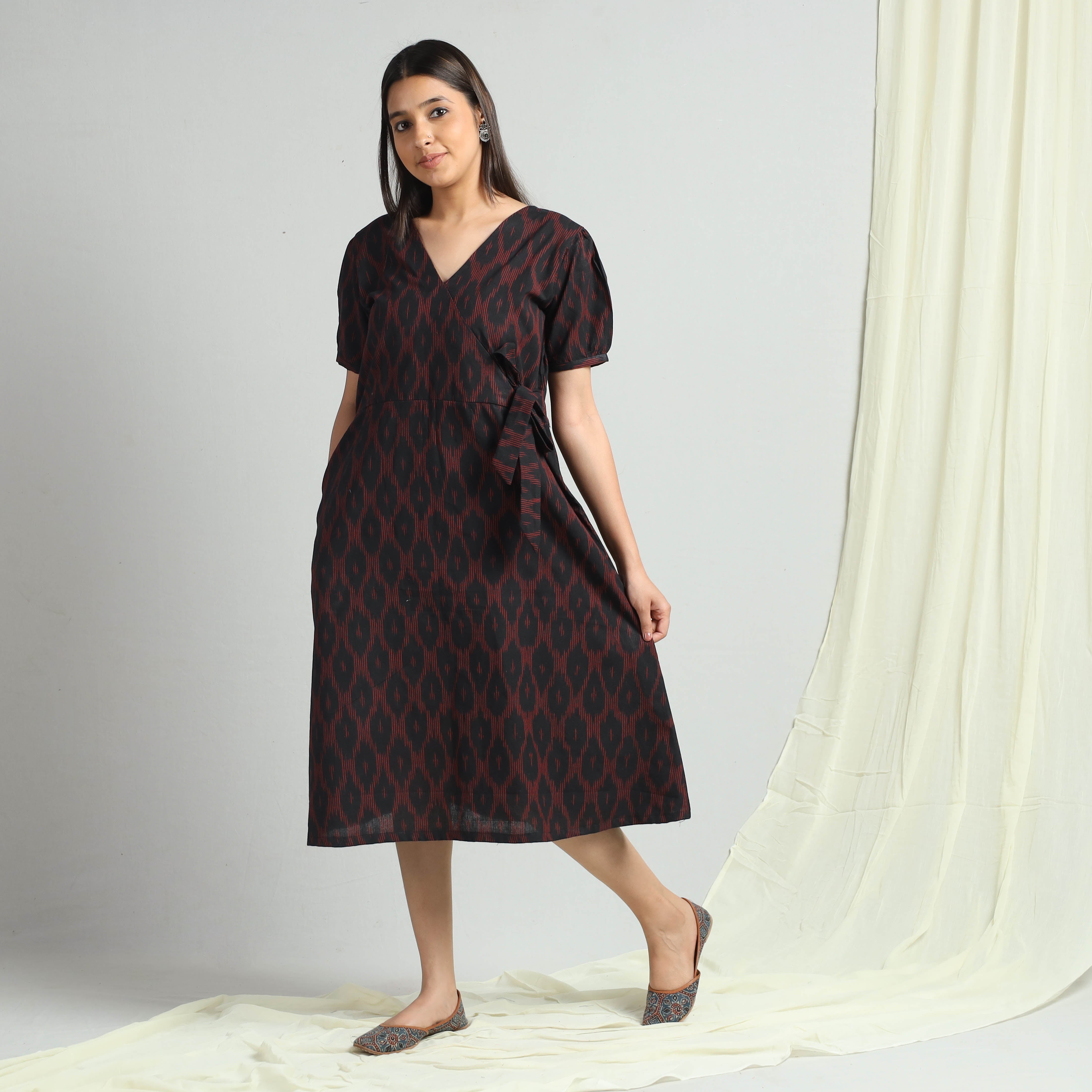 ITOKRI CASUALS Black - Pochampally Ikat Weave Cotton Dress - view 2