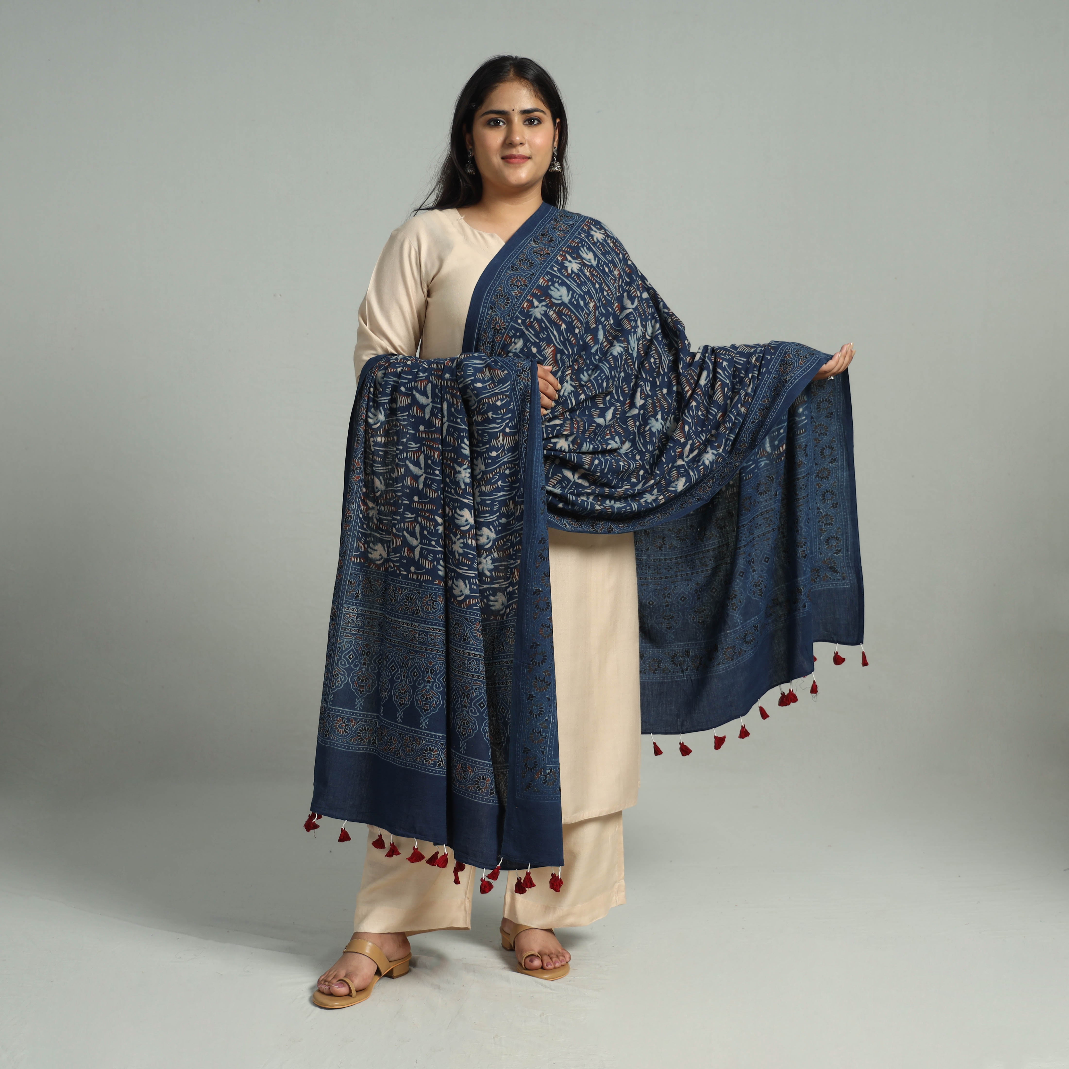 AJRAKH BY JABBAR KHATRI Blue - Block Printed Cotton Ajrakh Dupatta 03 - view 2