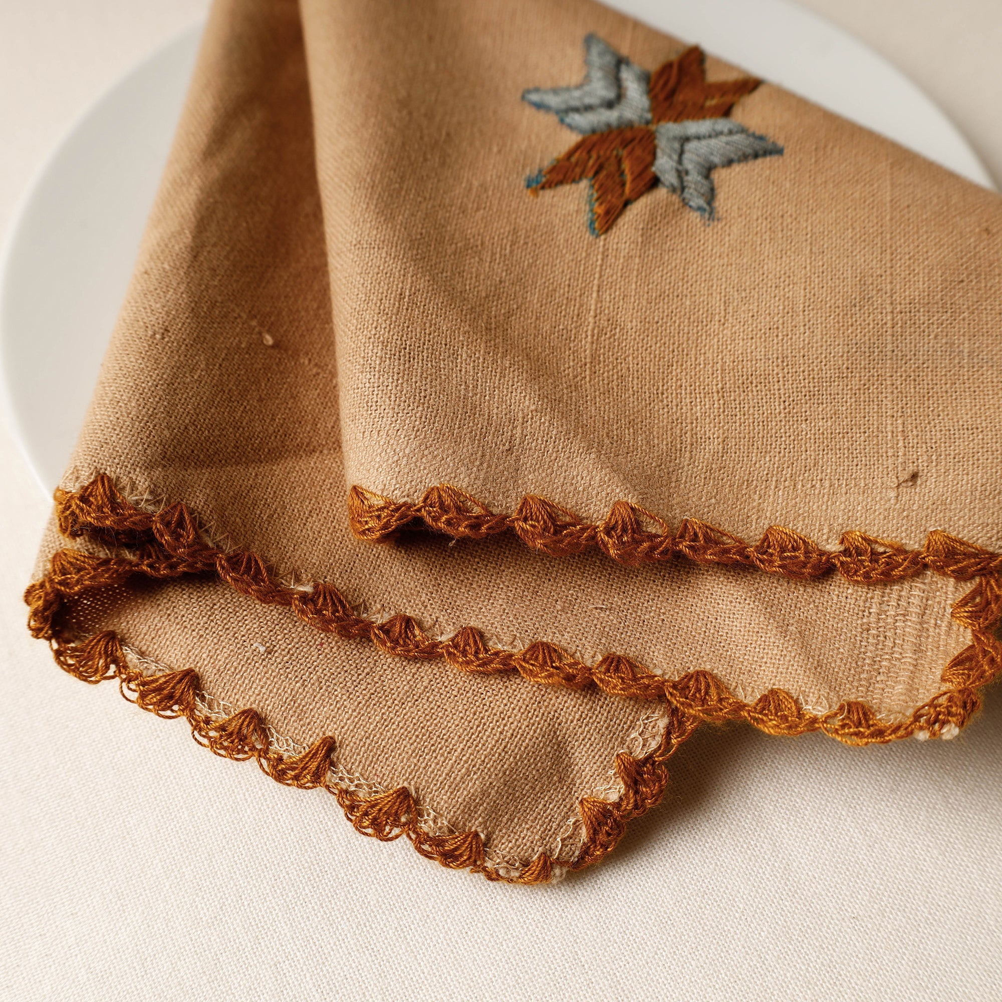 PATIALA HANDICRAFTS Brown - Phulkari Embroidery Reversible Plain Handloom Cotton Napkin (14 x 14 in) - view 2