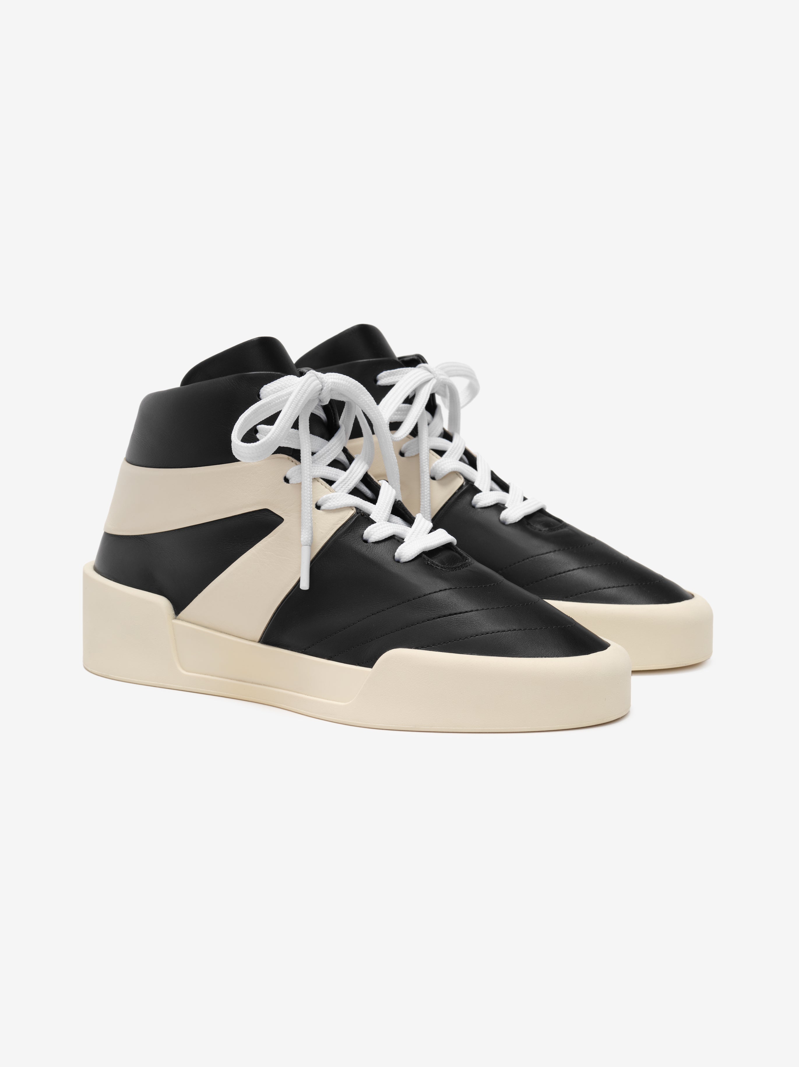 Fear of God Basketball Sneaker – Black - view 2